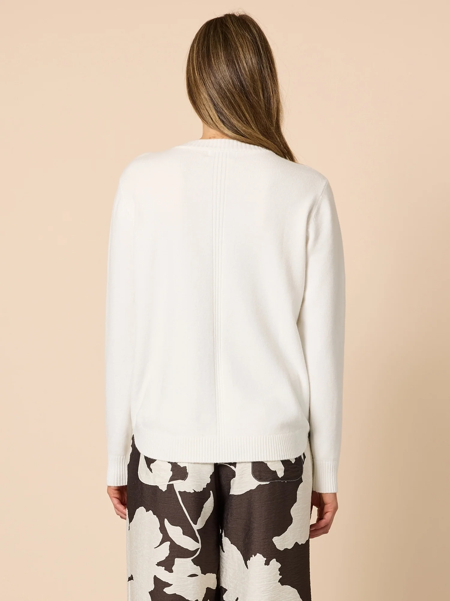 Alpine Spot Knit - Winter White - Image 4