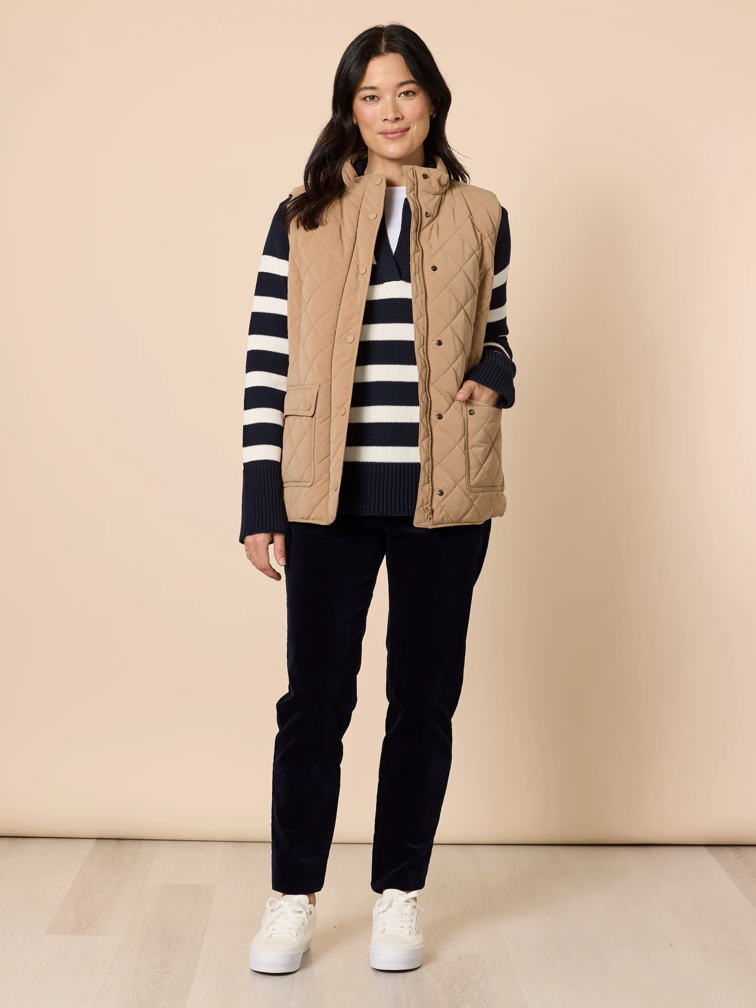 Avenue Slim Leg Cord Pant - Navy - Image 2