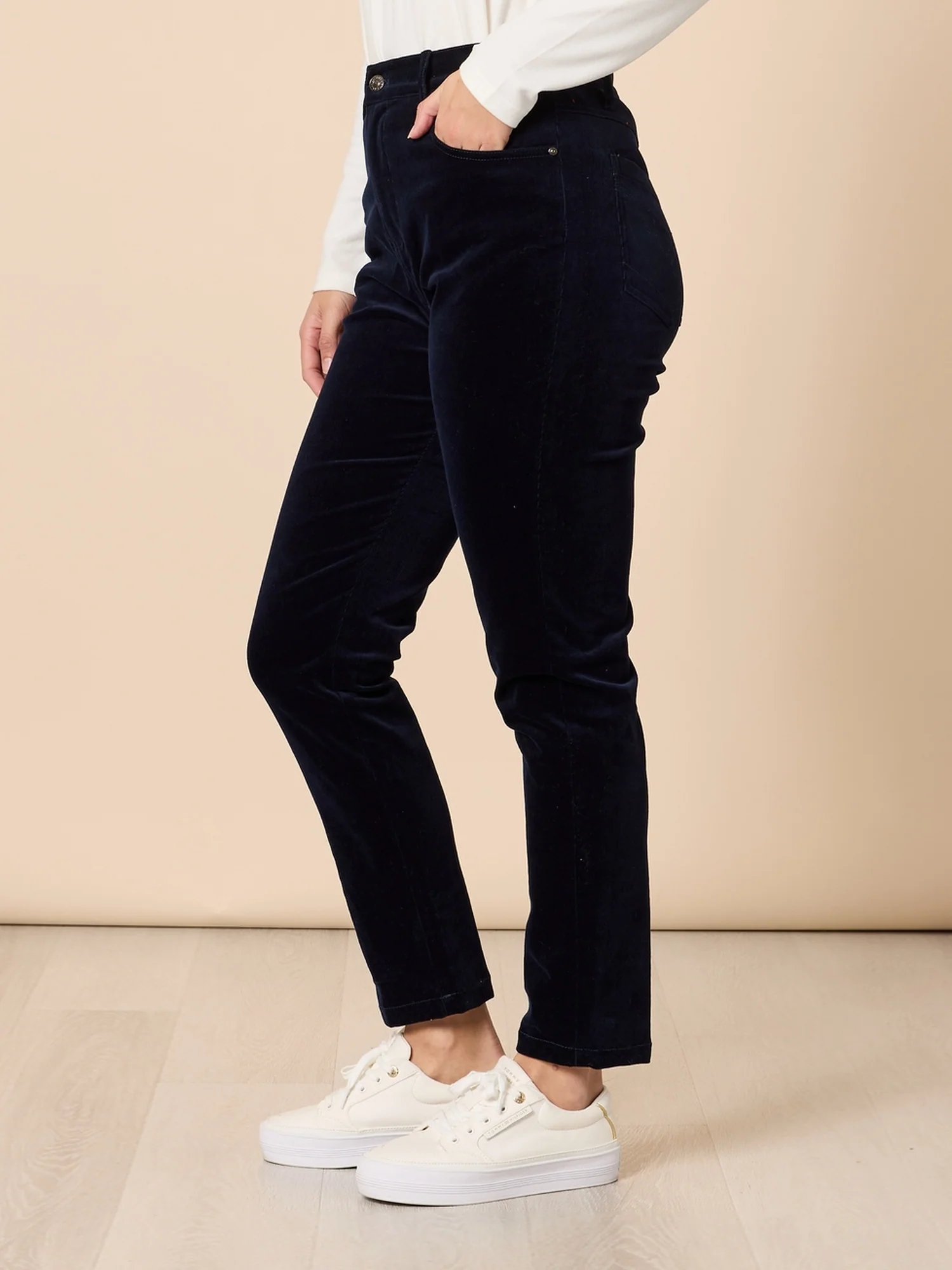 Avenue Slim Leg Cord Pant - Navy - Image 4