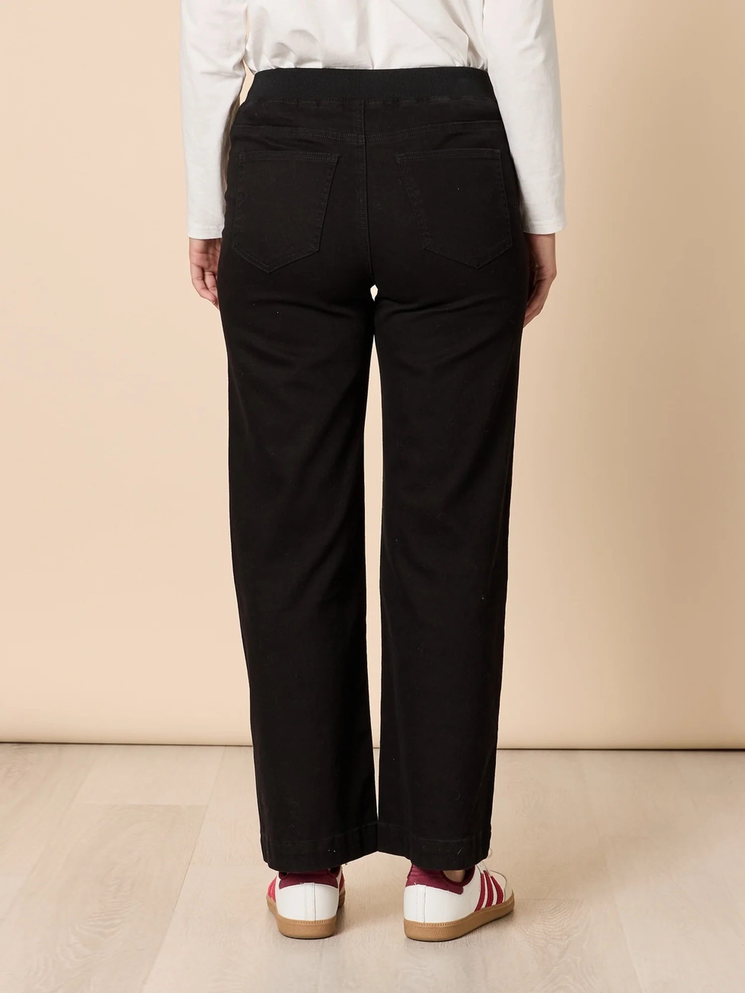Carpenter Stretch Wide Leg Pull On Denim Jean - Black - Image 5