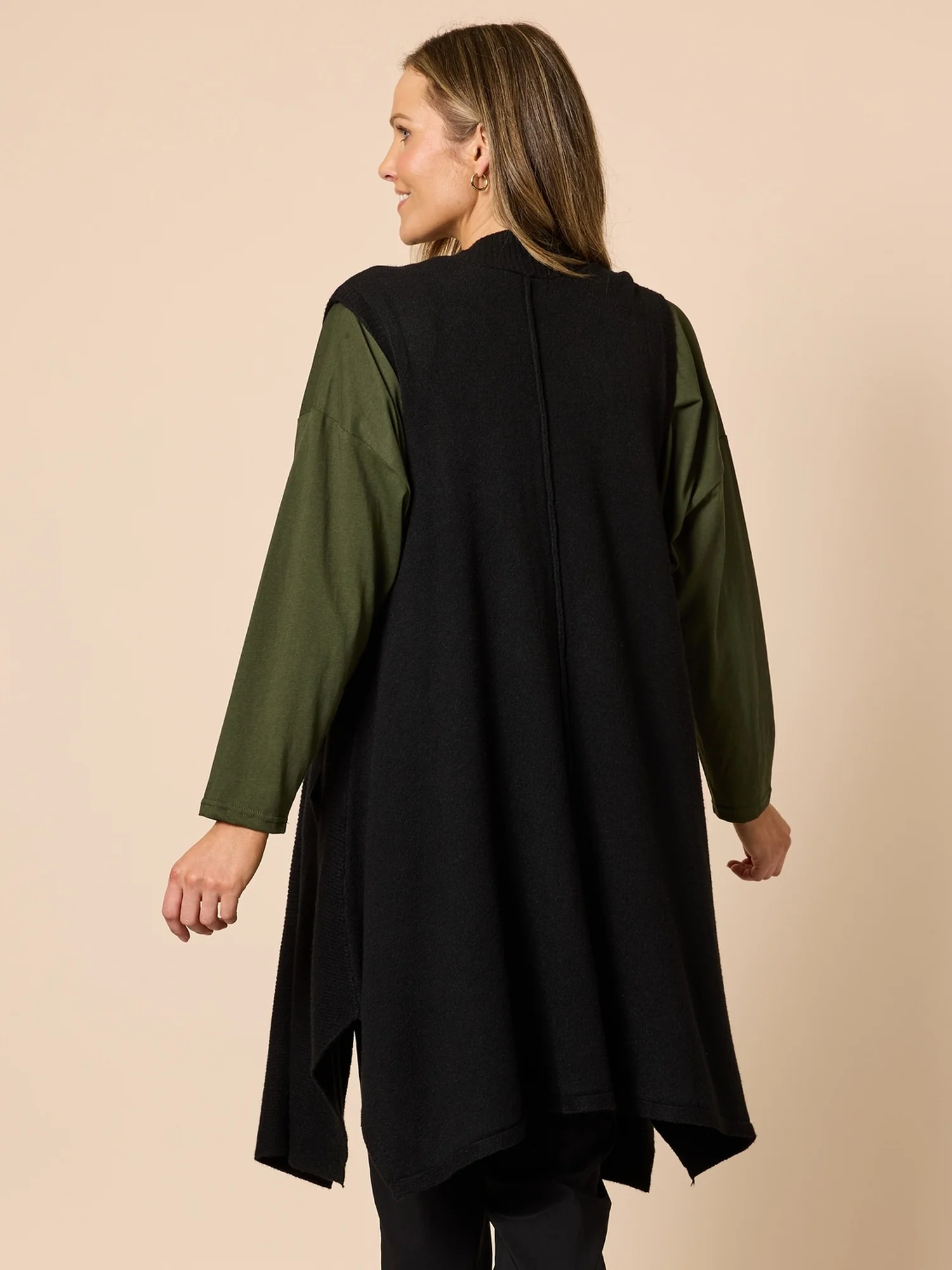 Casa Longline Knit Vest - Black - Image 4