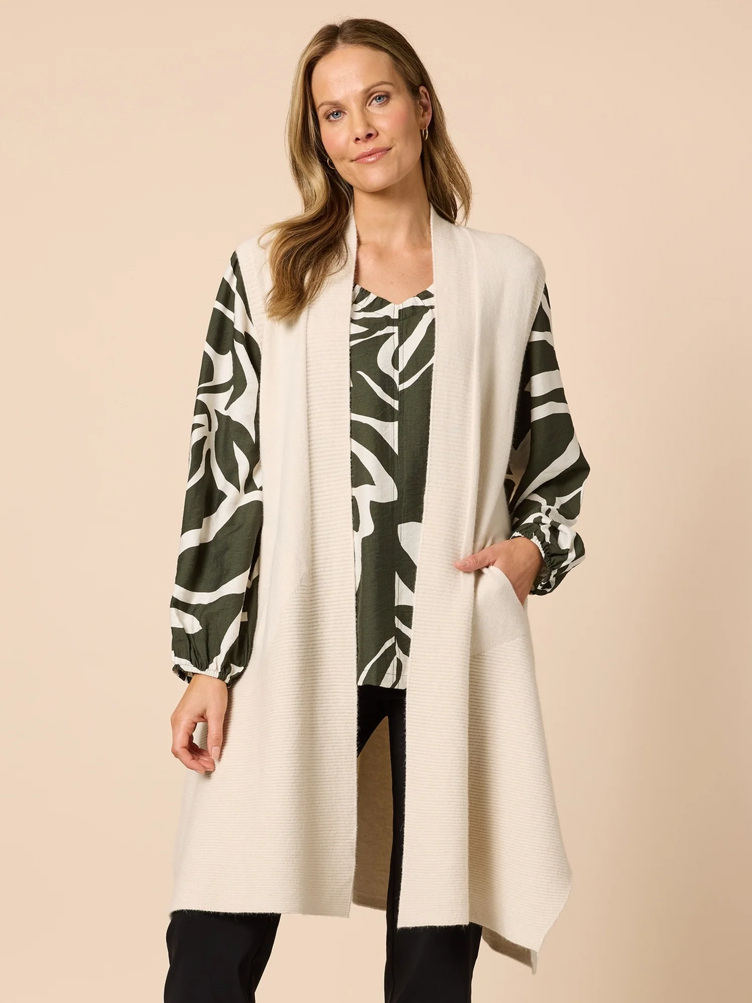 Casa Longline Knit Vest - Light Natural