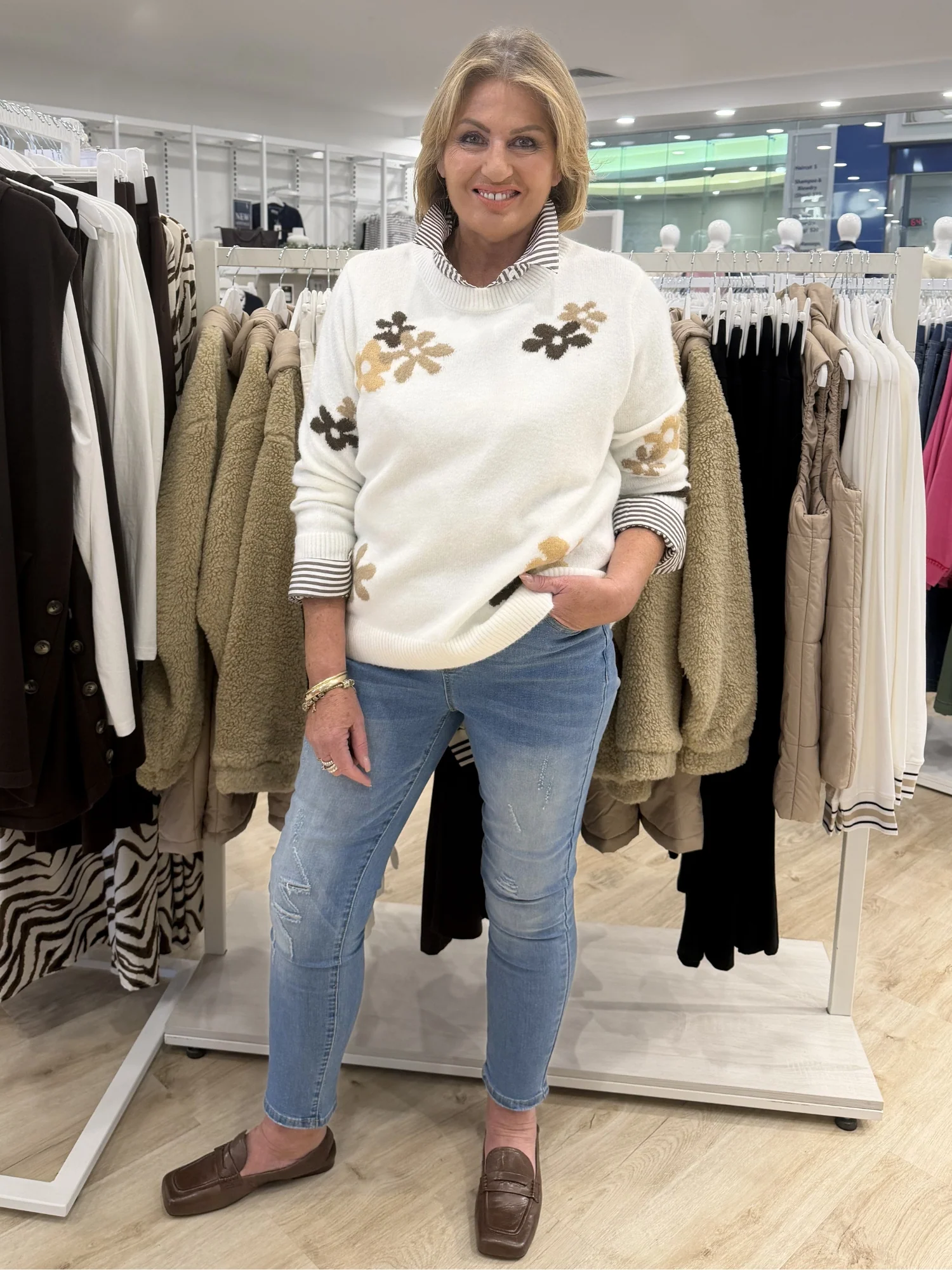 Chelsea Flower Knit - Floral Ivory - Image 2