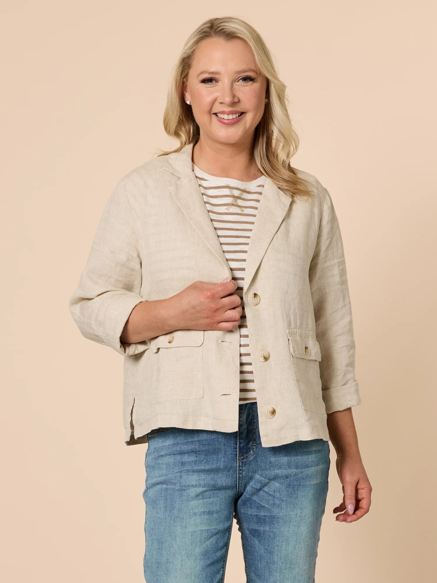 Danielle Linen Cropped Blazer - Natural - Image 9