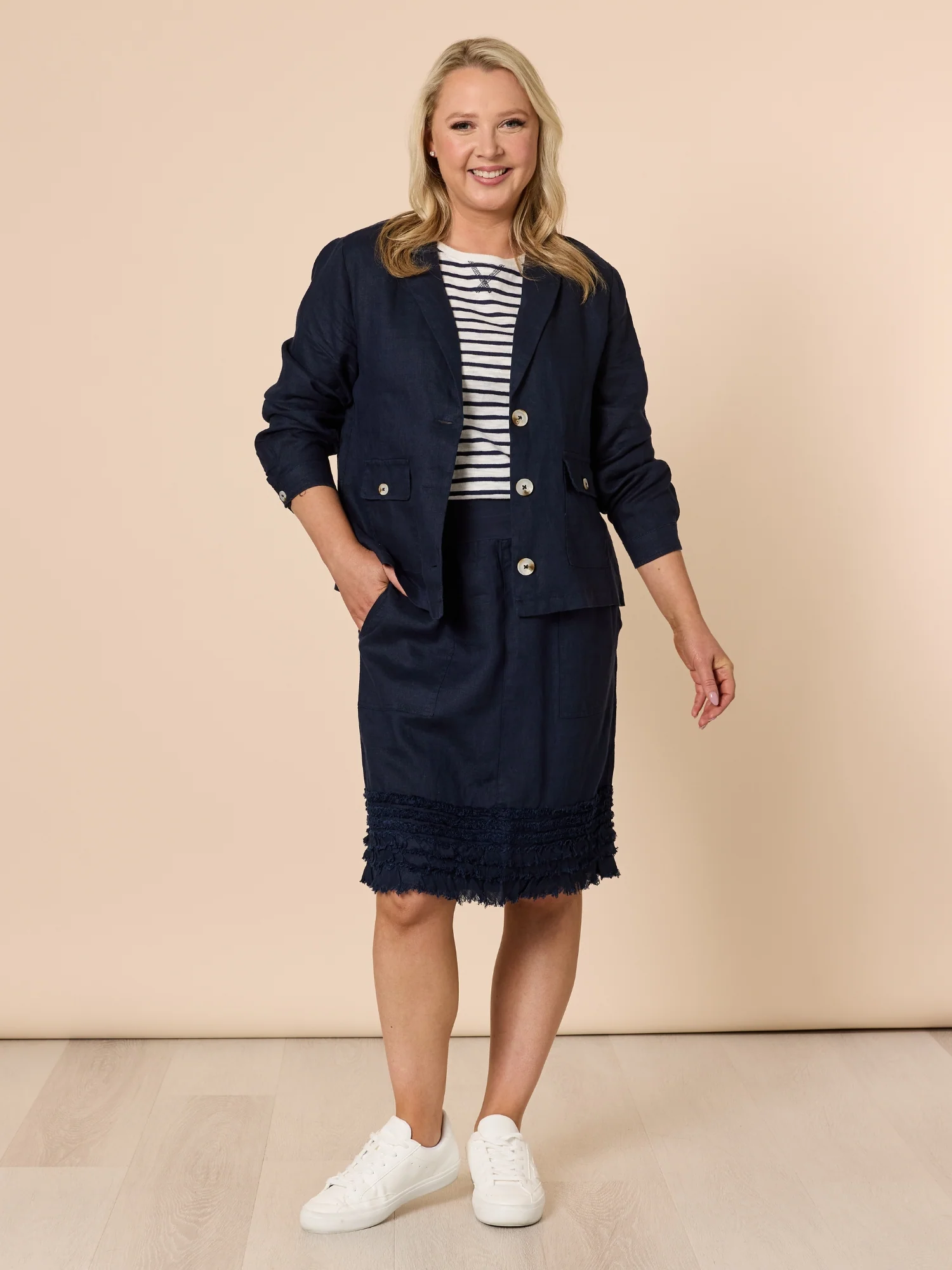 Danielle Linen Cropped Blazer - Navy - Image 10