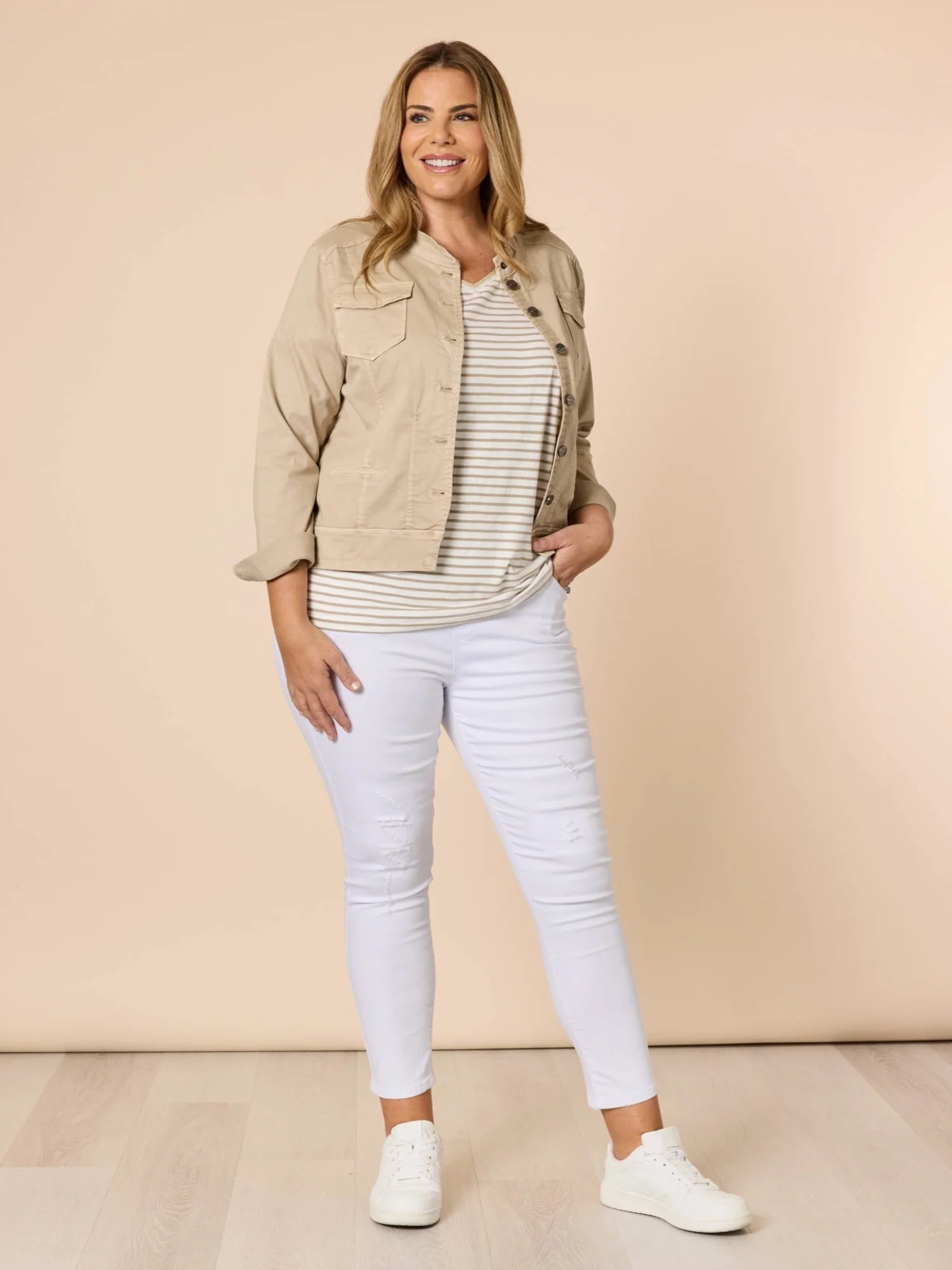 LA Distressed Pull On Stretch Denim Jean - White - Image 5