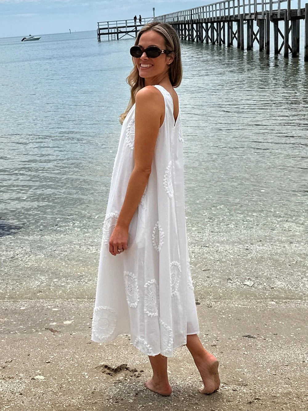 Emanuella Embroidered Sleeveless Dress - White - Image 3