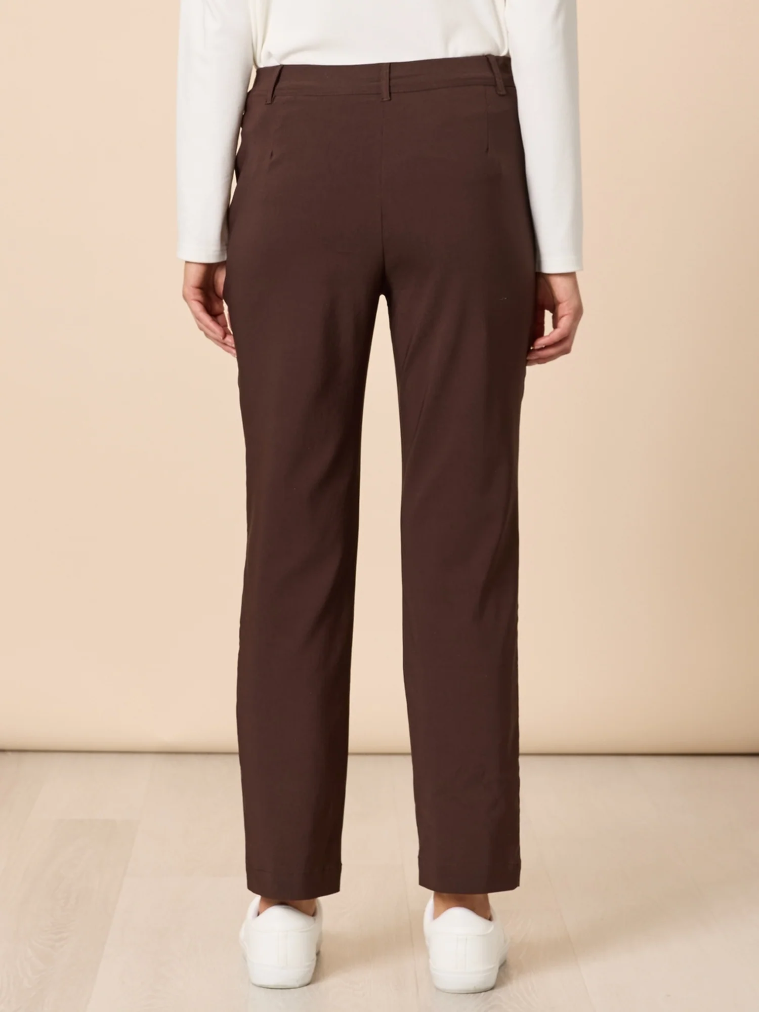 Evie Stretch Straight Leg Pant - Coffee - Image 3