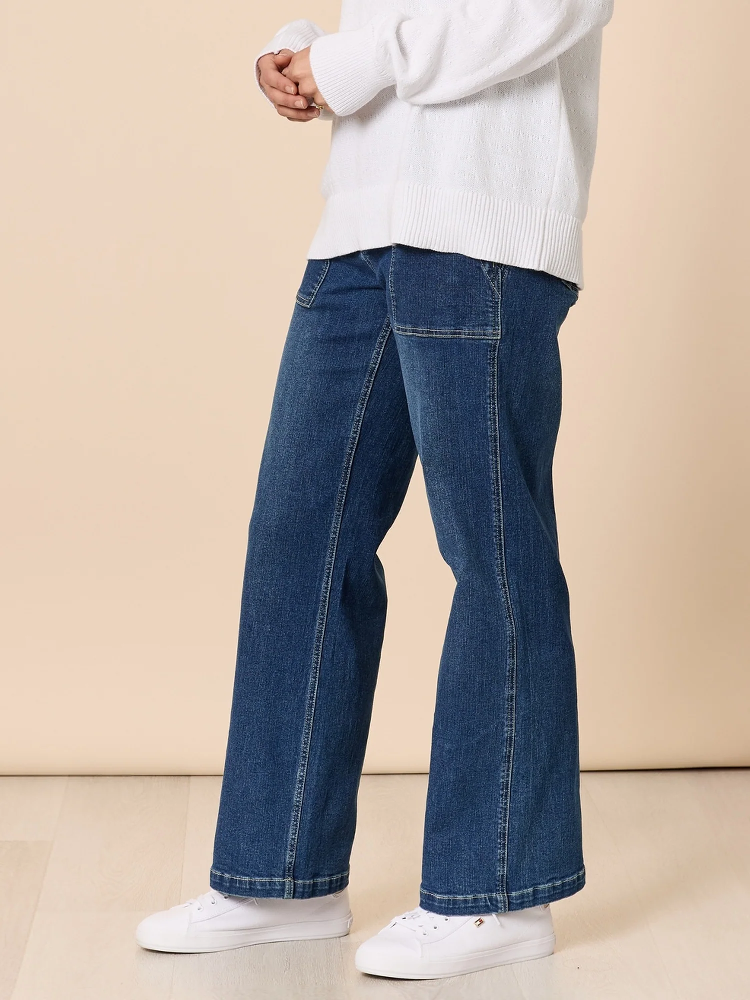 Hudson High Rise Wide Leg Jean - Blue Wash - Image 4