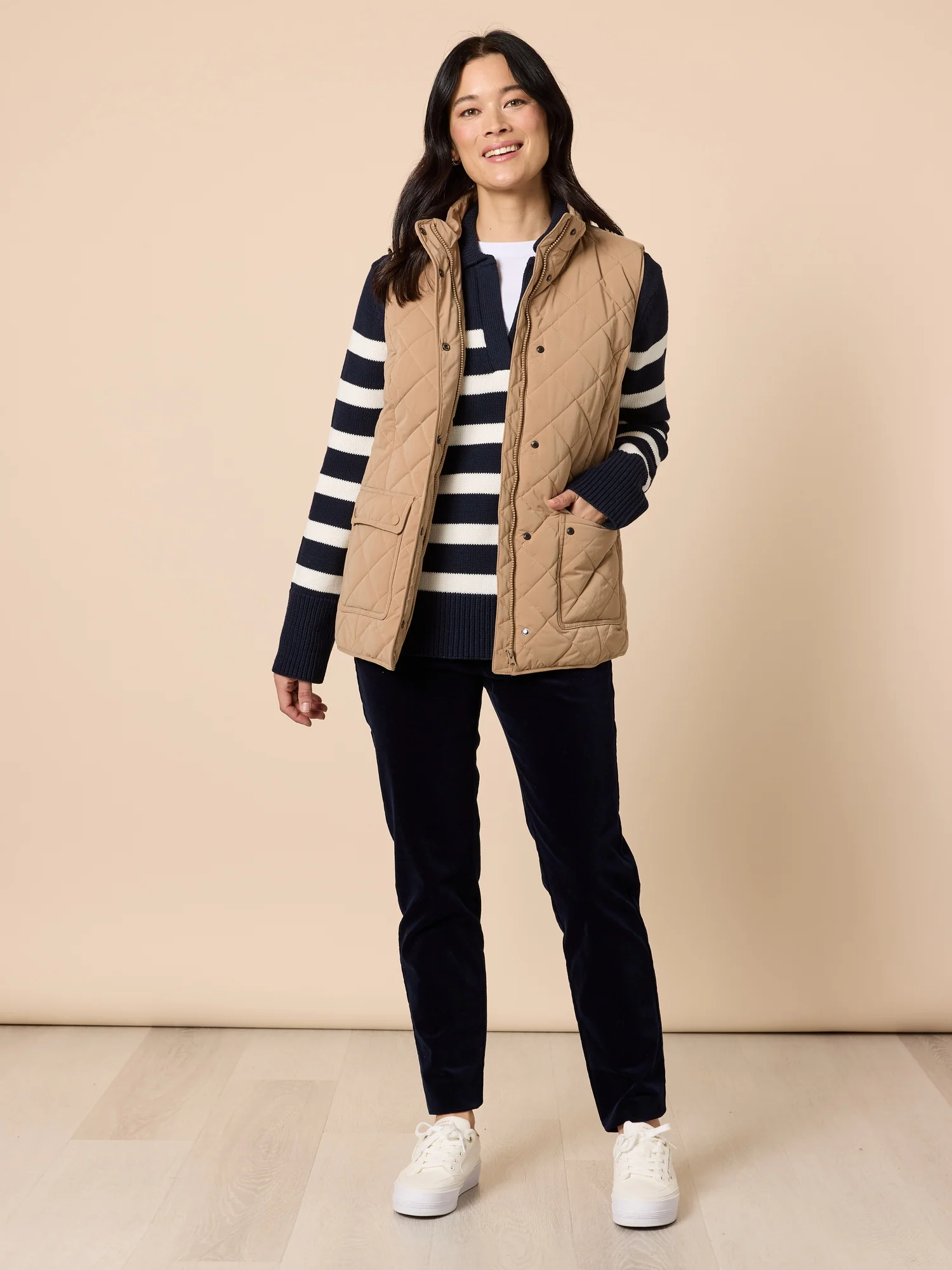 Hampton Quilted Vest - Caramel - Image 2