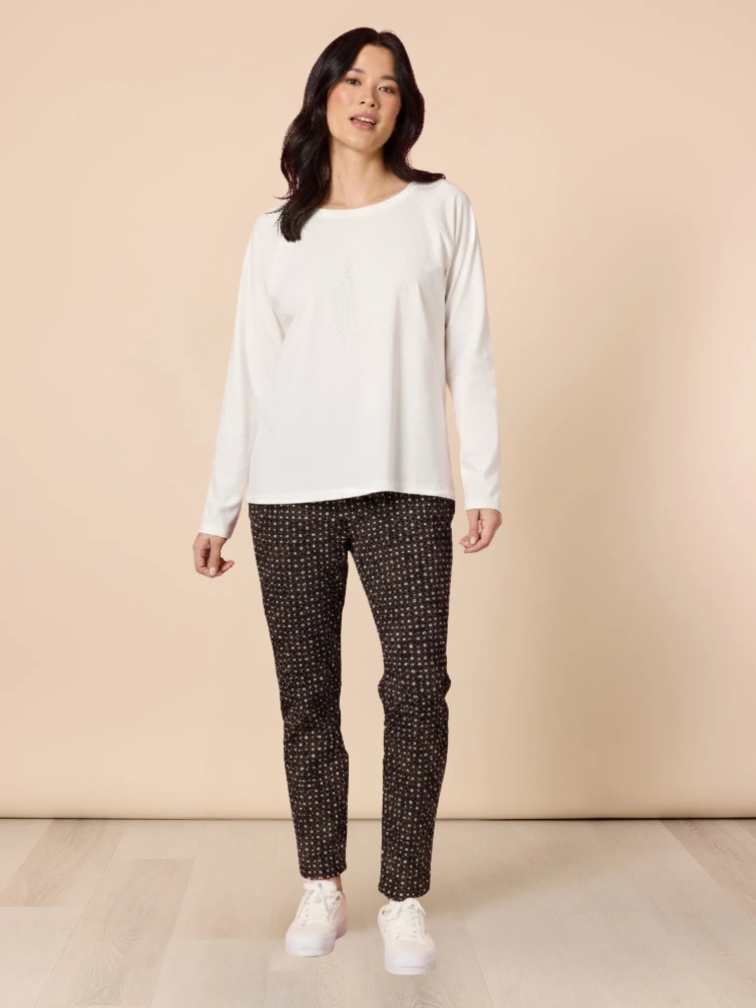 Harper Pearl Bow Tee - Ivory - Image 7