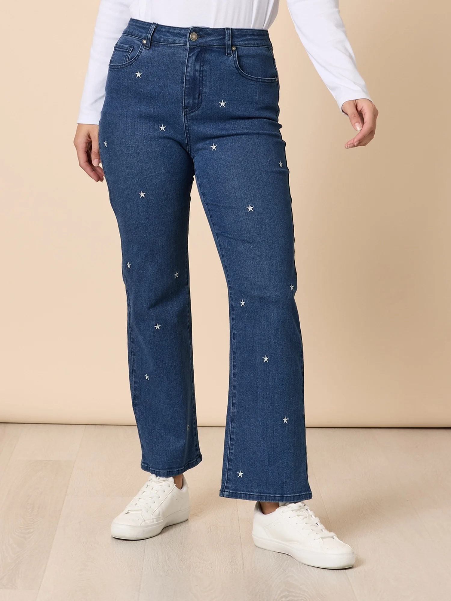 Hollywood Embroidered Star Straight Leg Jean - Denim