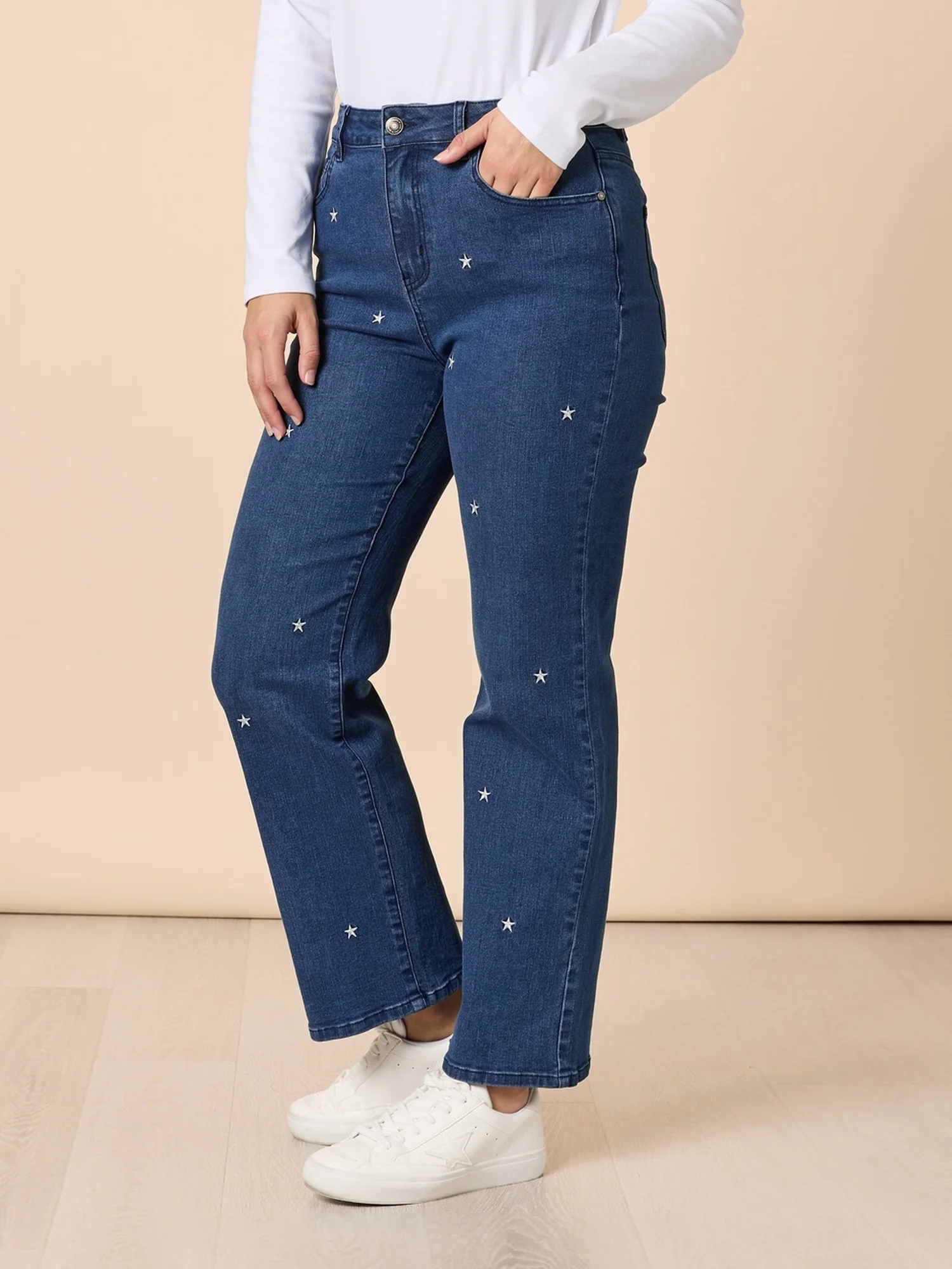 Hollywood Embroidered Star Straight Leg Jean - Denim - Image 3