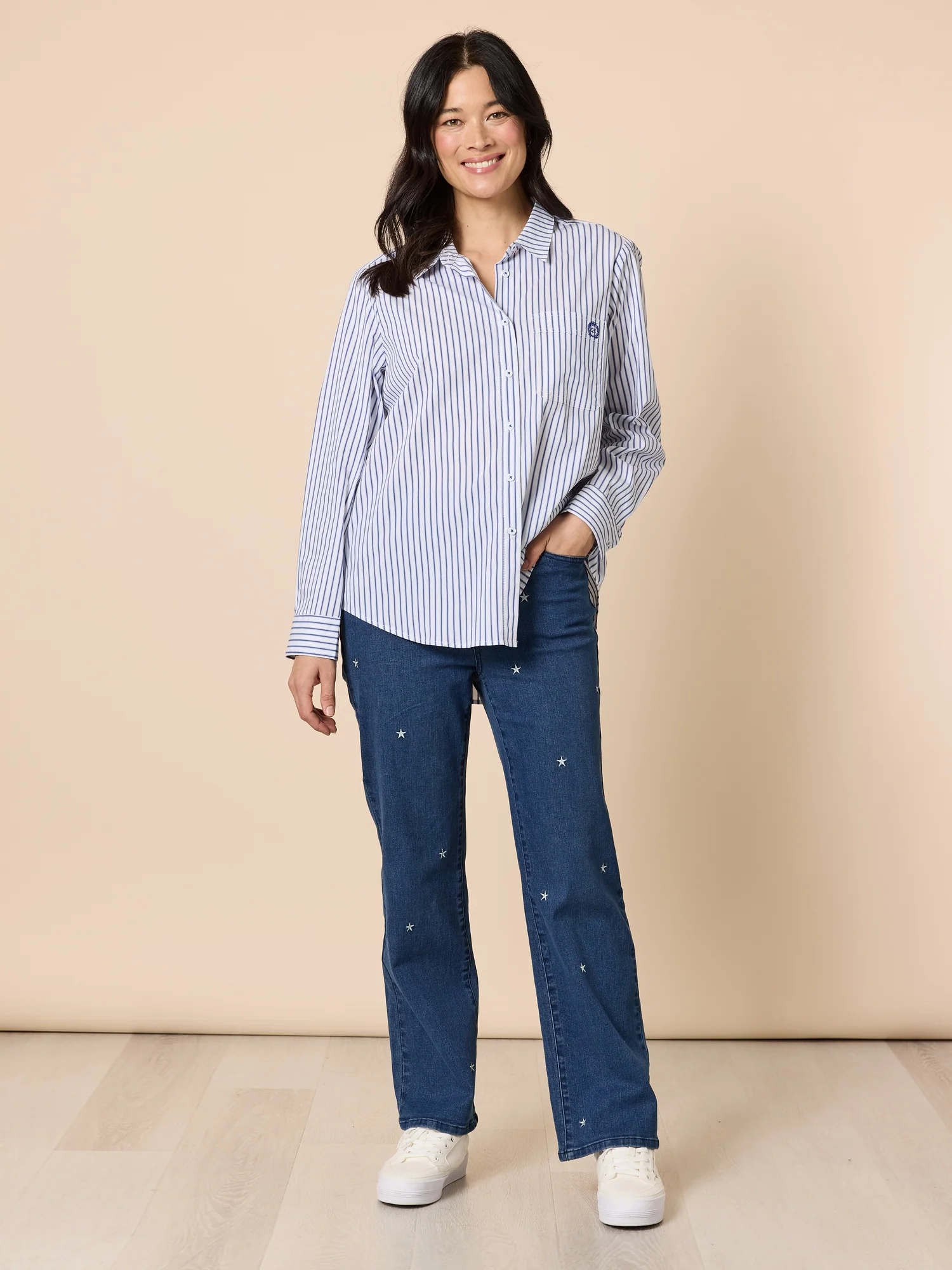 Hollywood Embroidered Star Straight Leg Jean - Denim - Image 8