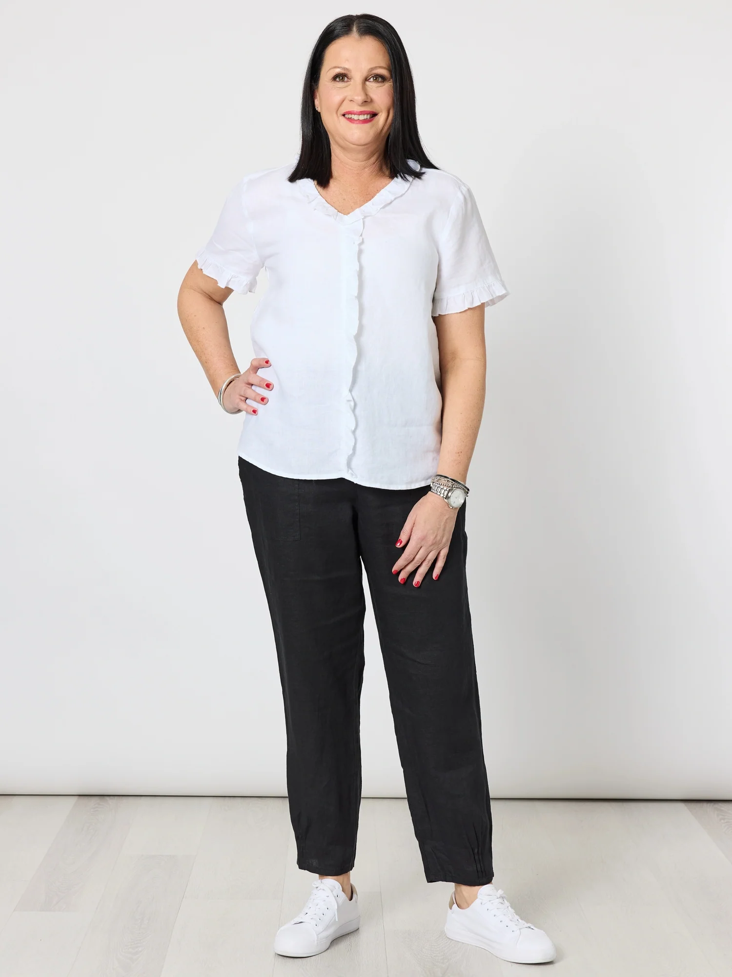 Sarah Linen Pleat Hem Pant - Black - Image 13
