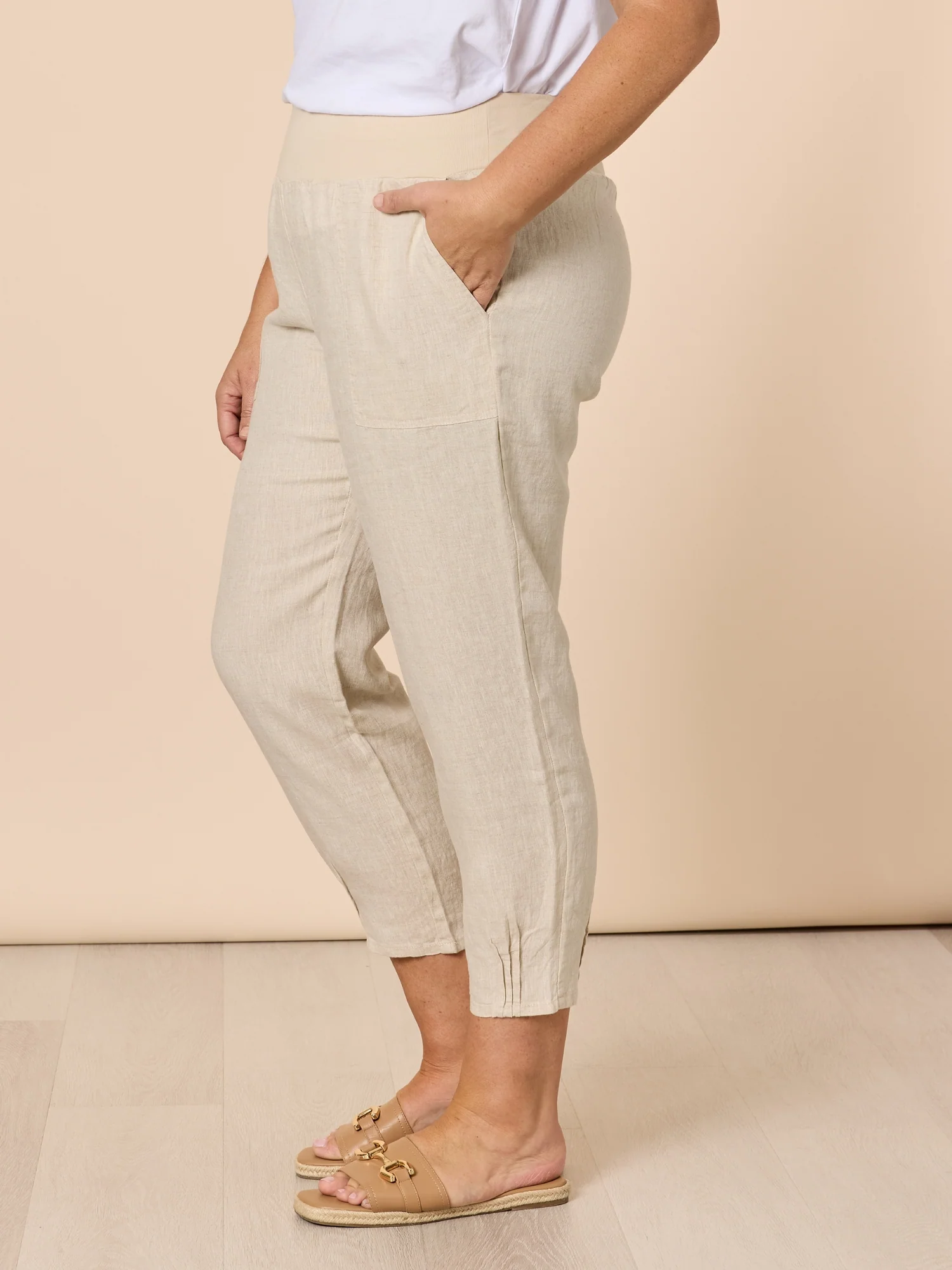 Sarah Linen Pleat Hem Pant - Natural - Image 8