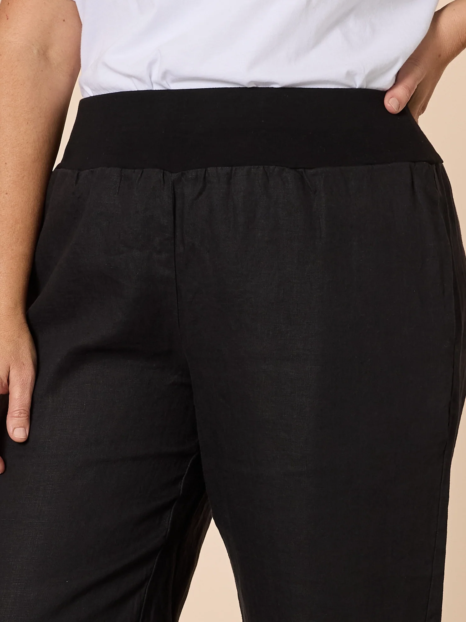 Lara Linen Wide Leg Pant - Black - Image 9
