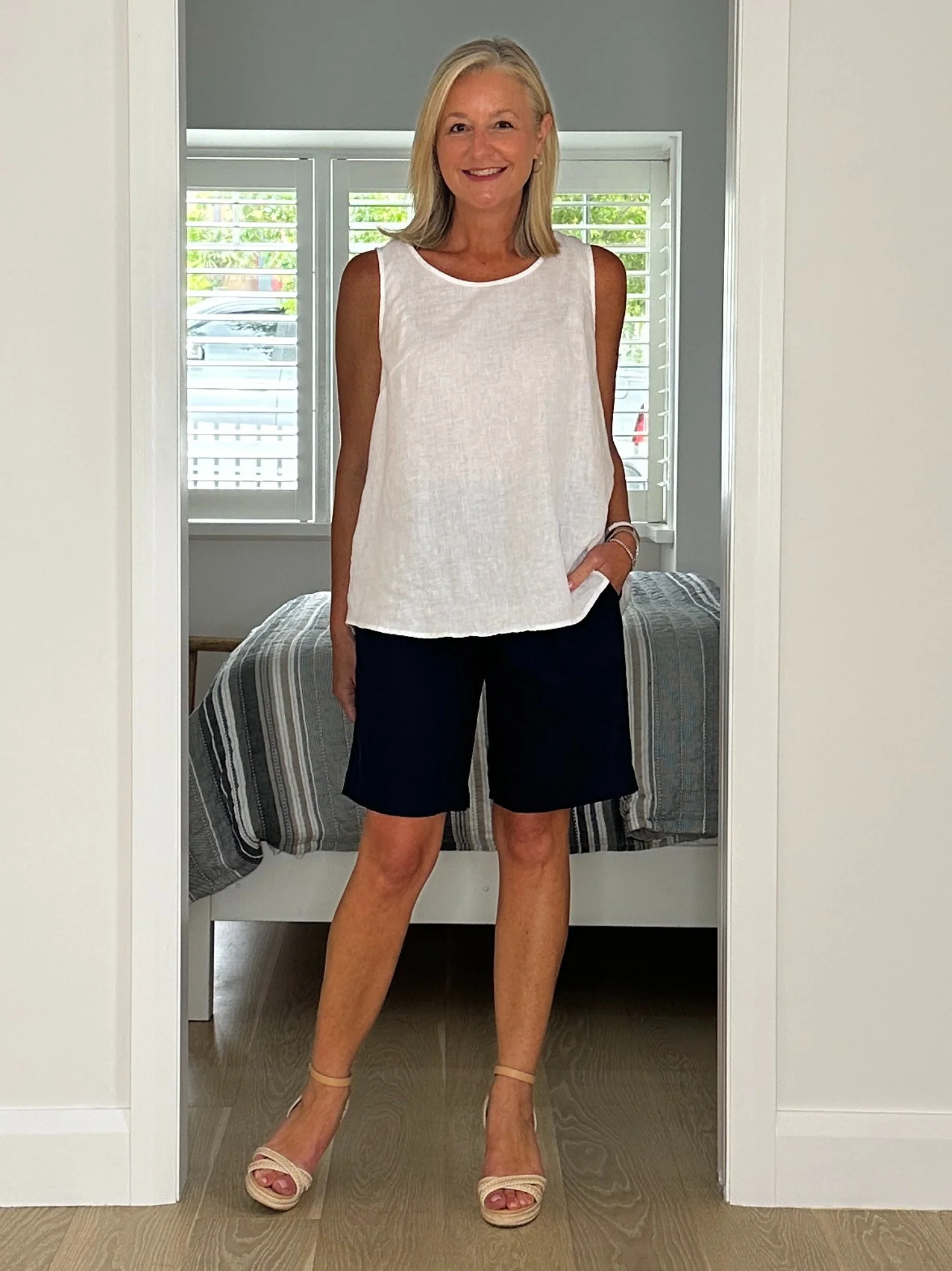 Jordan Linen Short - Black - Image 4