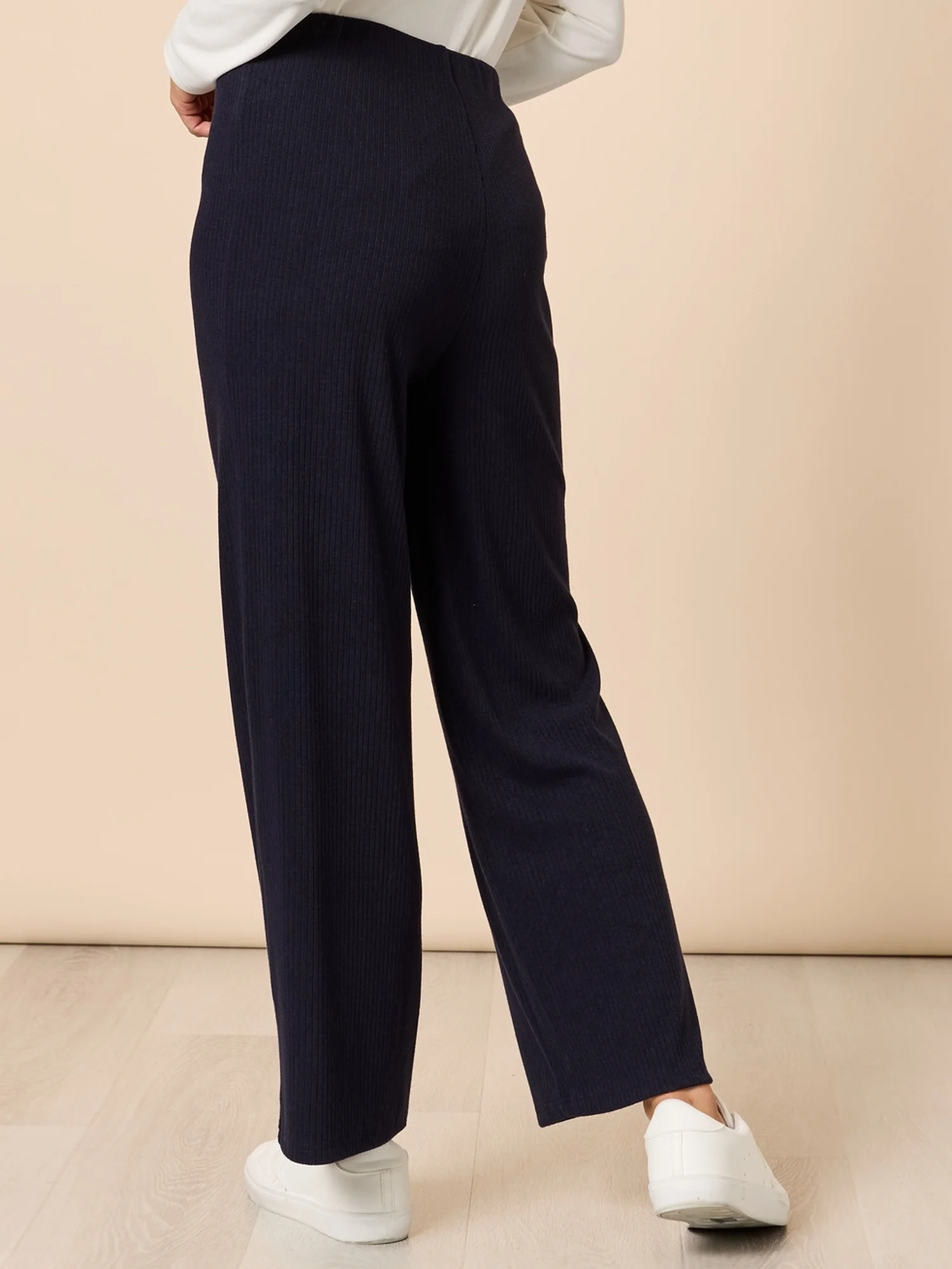 Le Lounge Ribbed Pant - Navy - Image 3