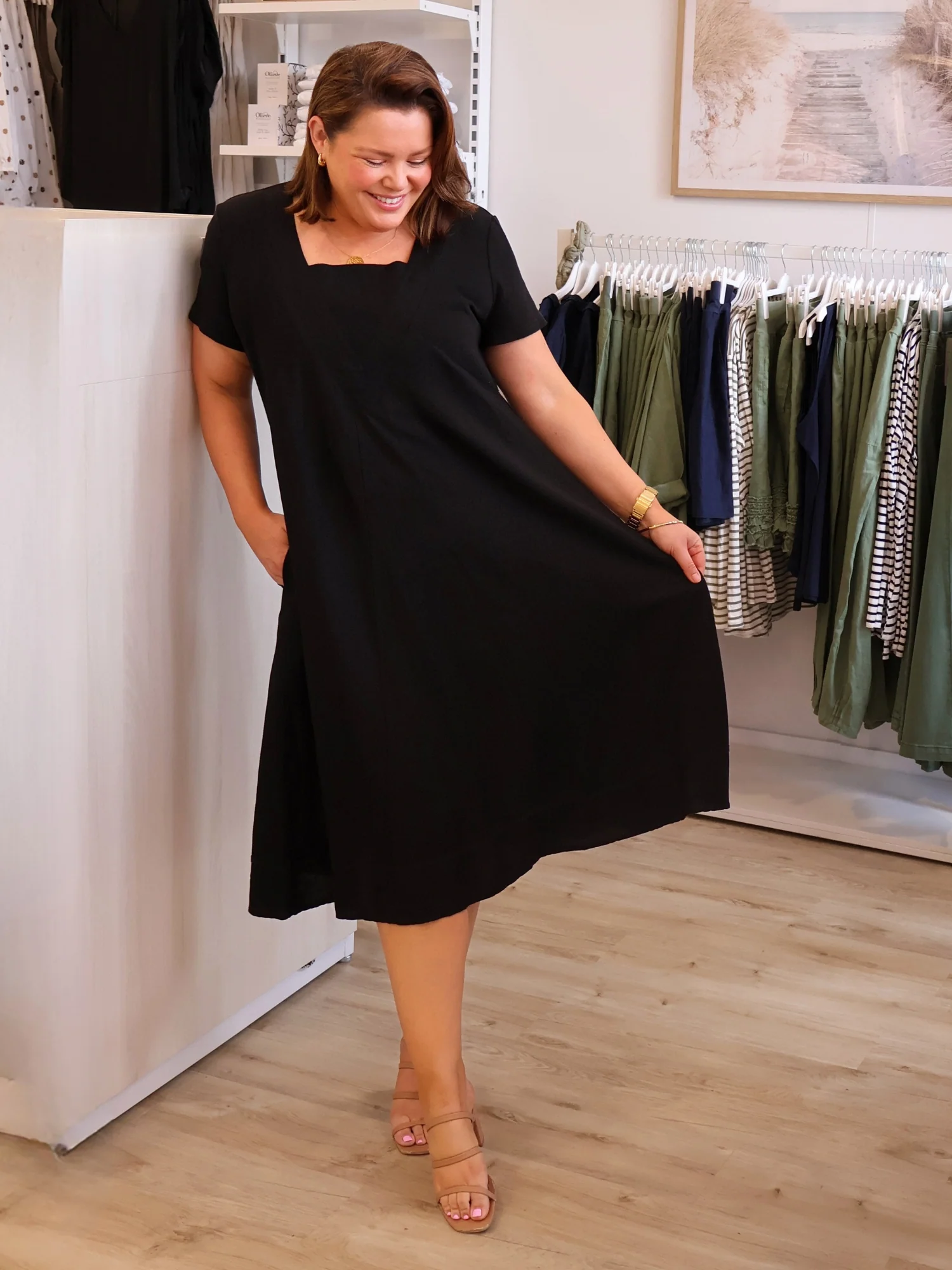 Lino Le Marais Dress - Black - Image 2