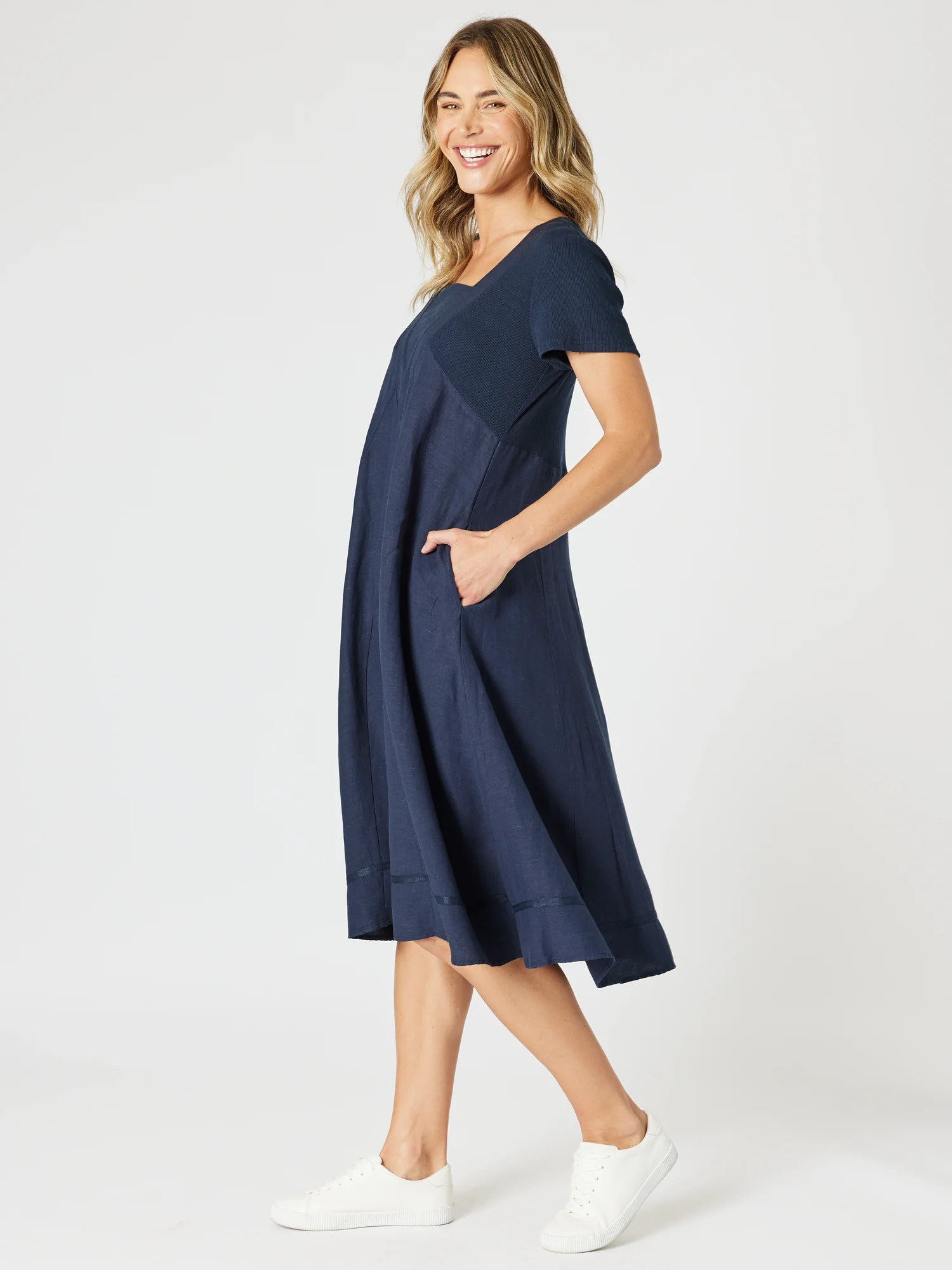 Lino Le Marais Dress - Navy - Image 5