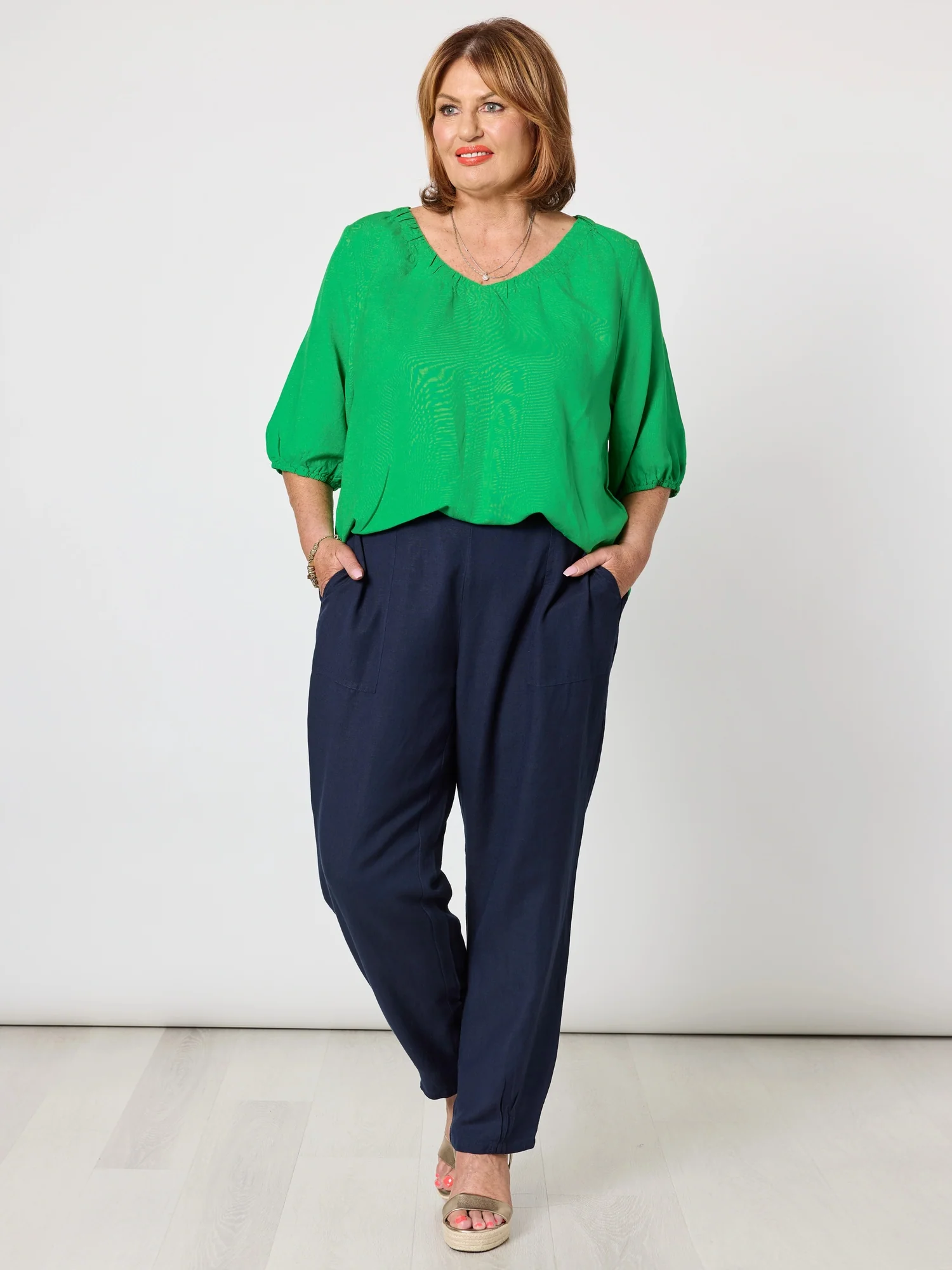 Lino Tapered Pant - Navy - Image 15
