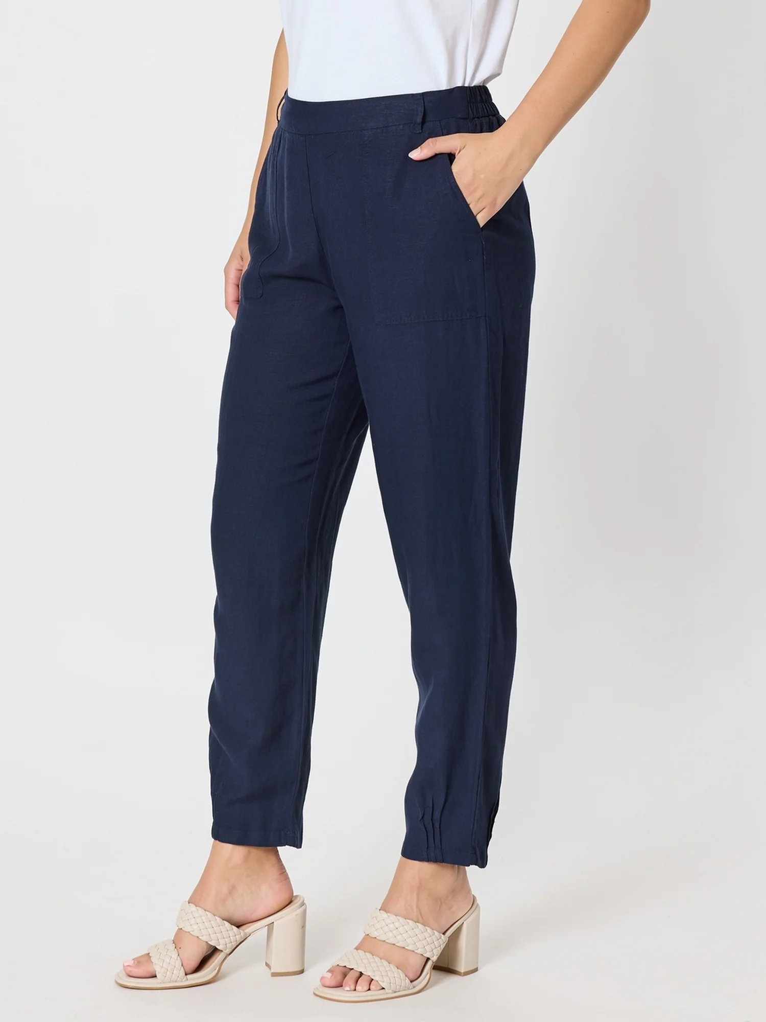 Lino Tapered Pant - Navy - Image 5