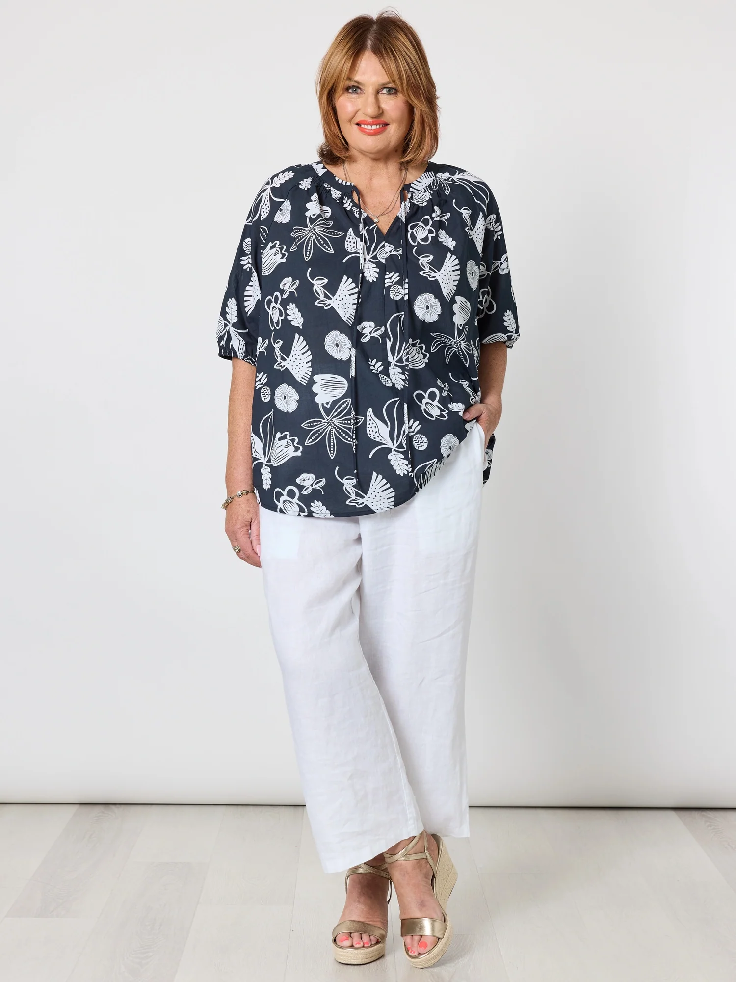 Lino Wide Leg Pant - White - Image 4