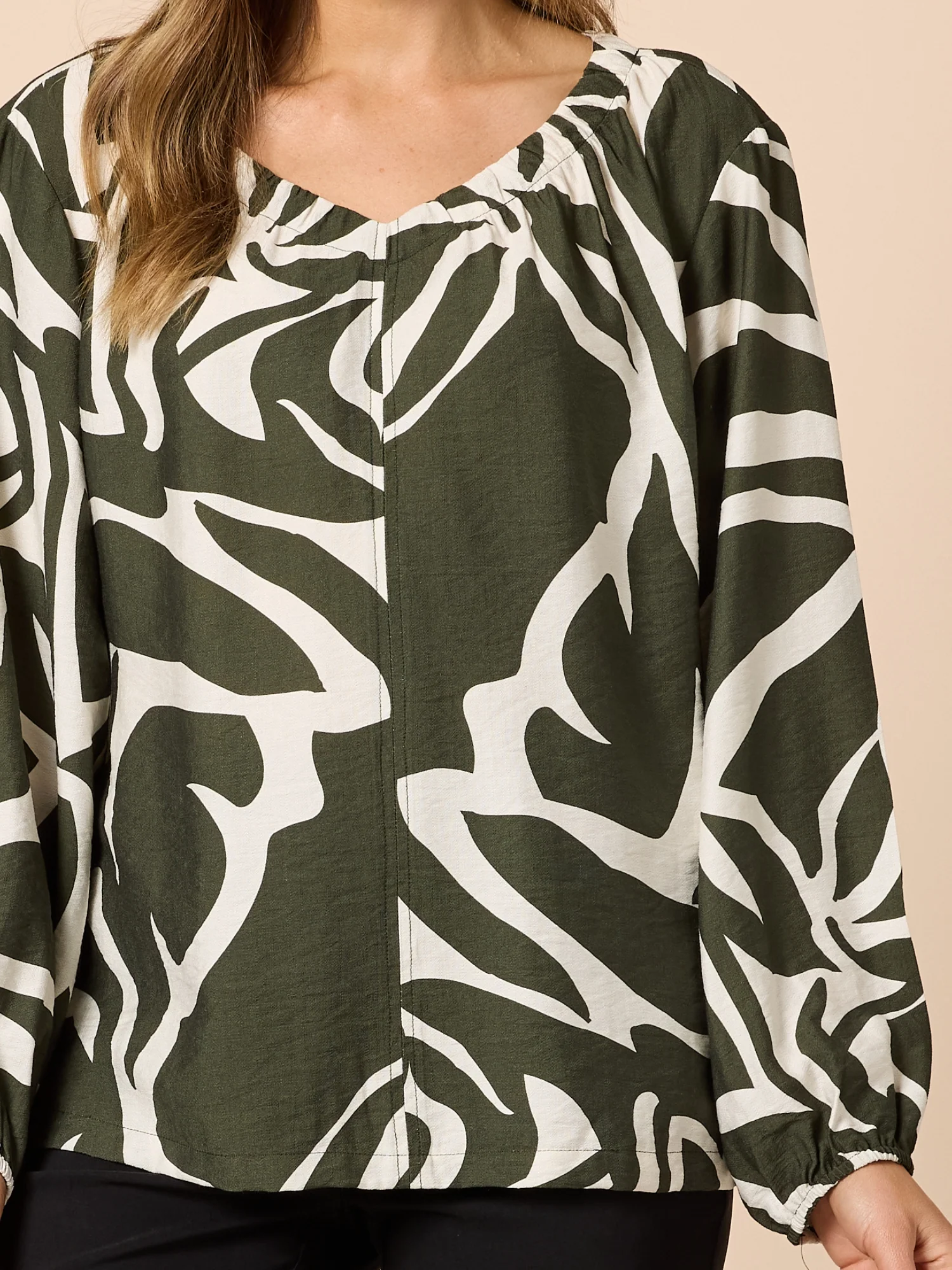 Lyon Print Top - Khaki Ivory - Image 6