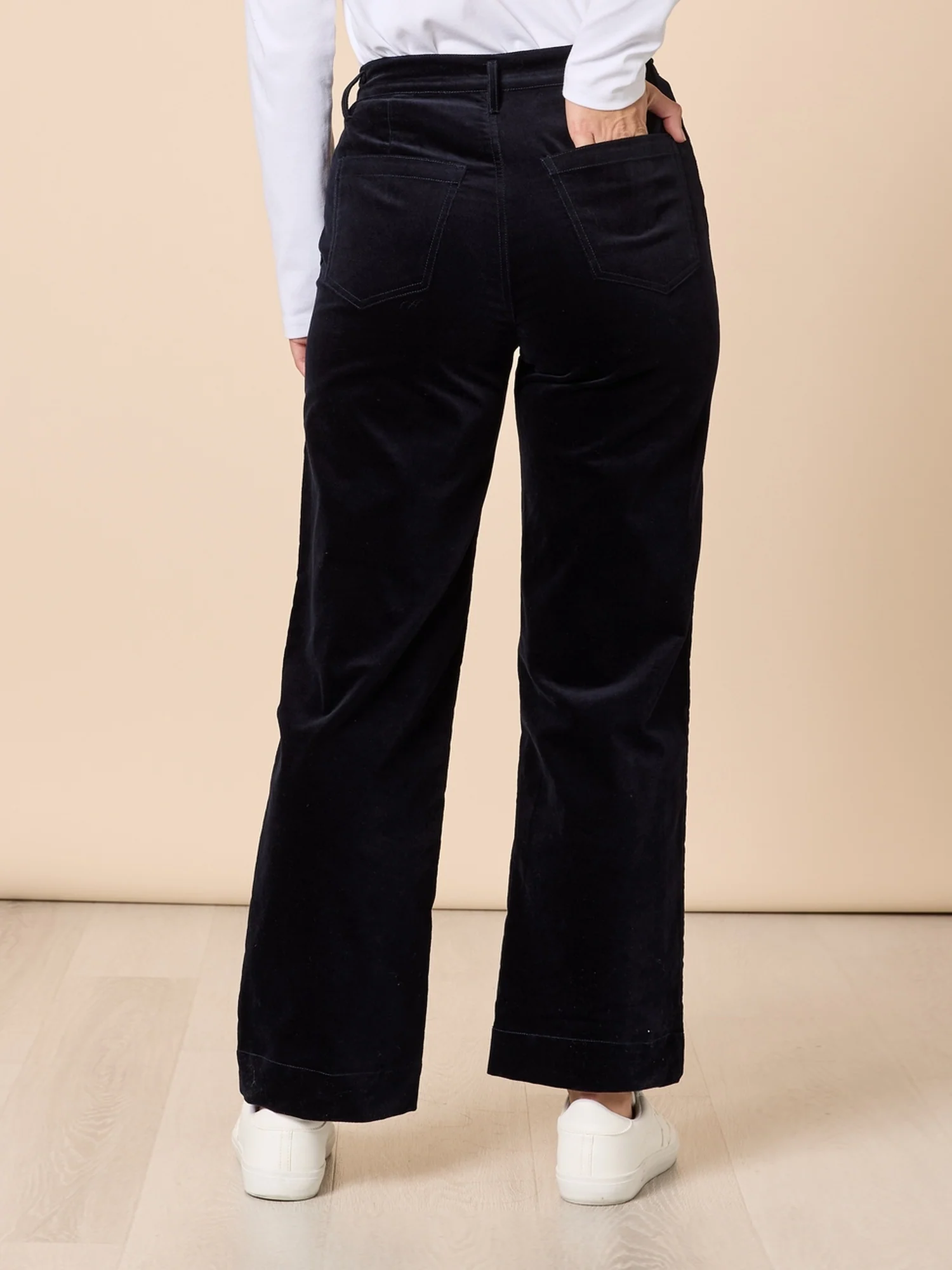 Melrose Velvet Straight Leg Jean - Navy - Image 3