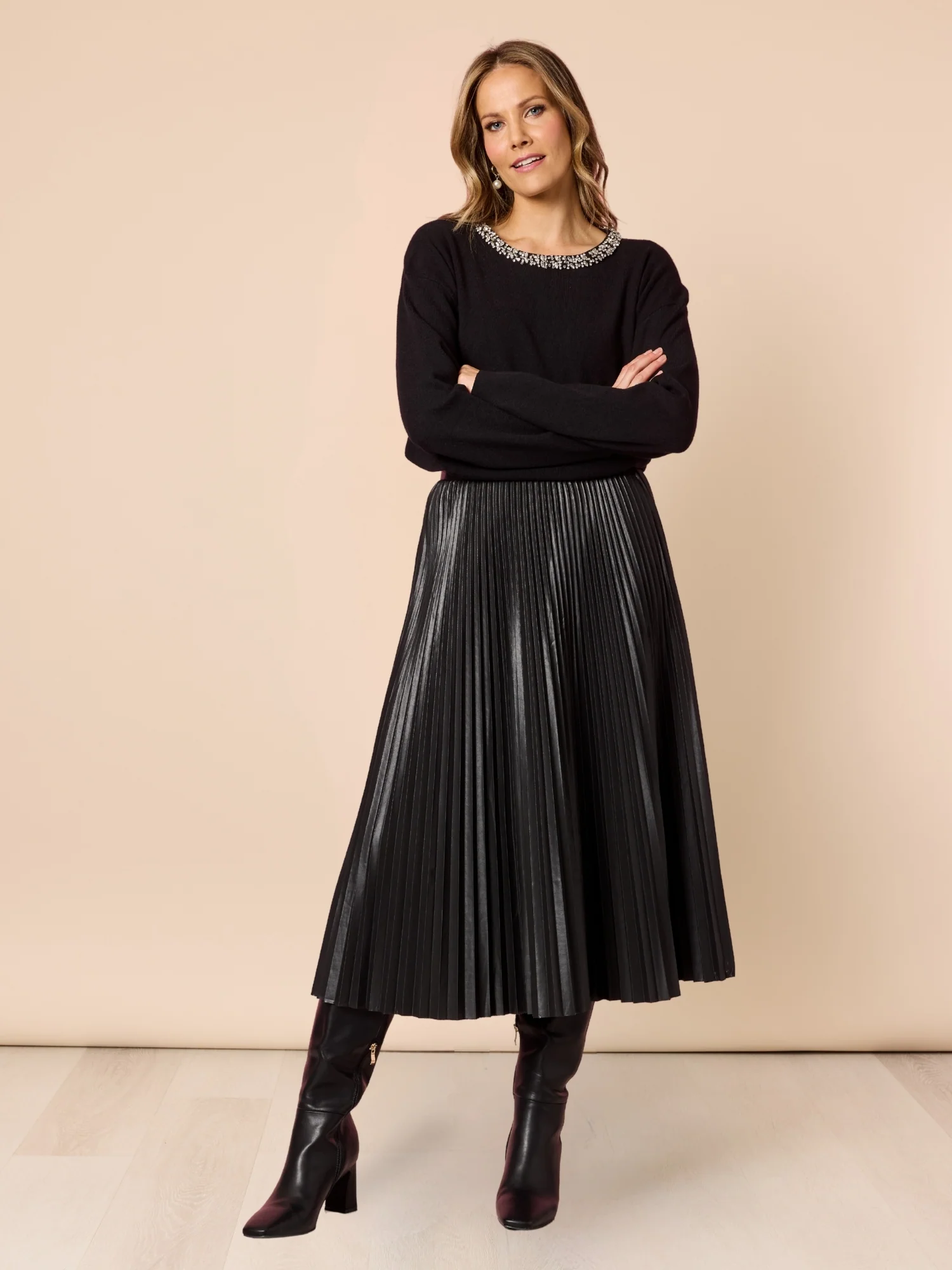Nero Diamante Knit - Black - Image 2