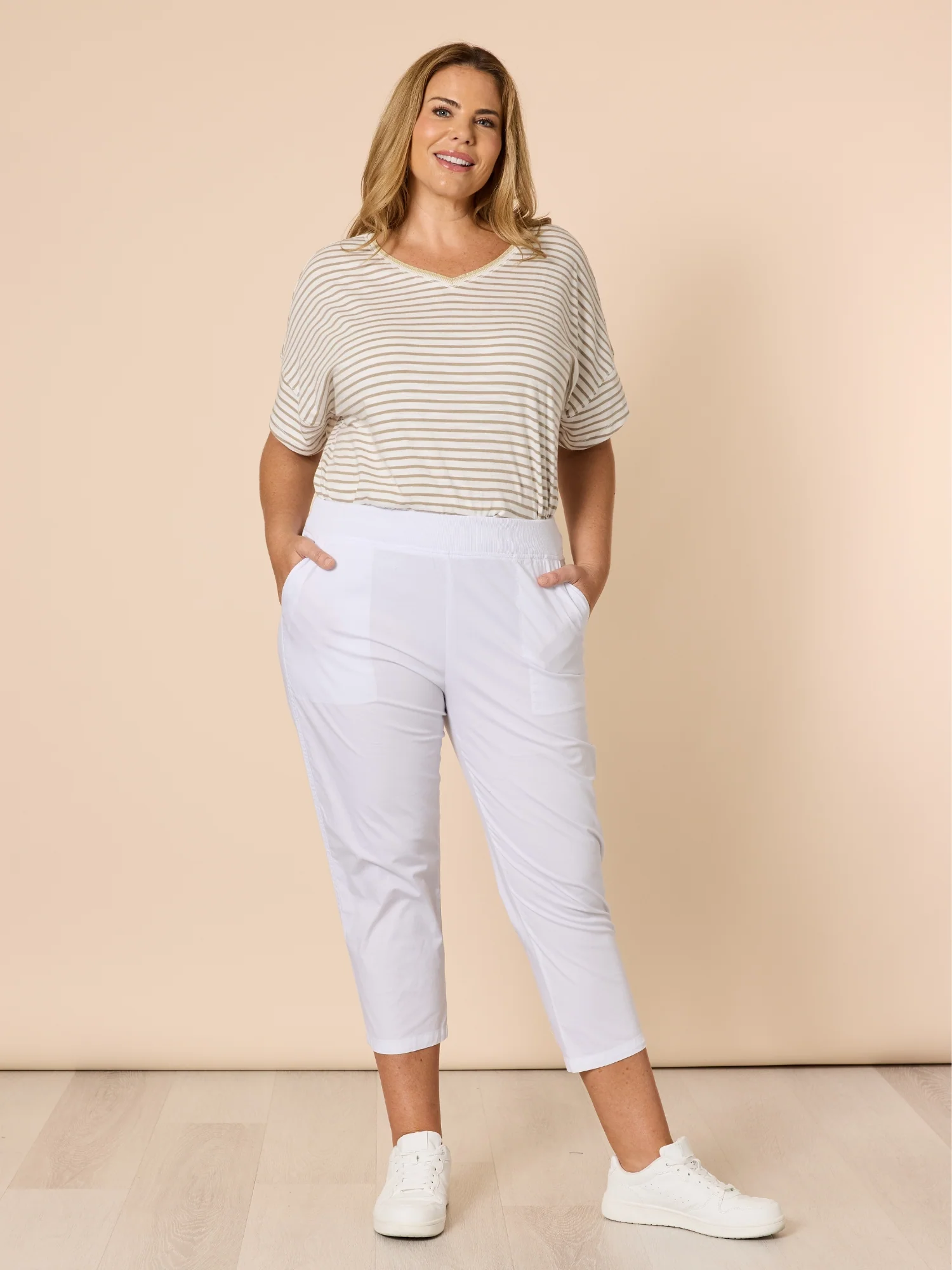 Santorini Cotton Capri Pant - White - Image 3