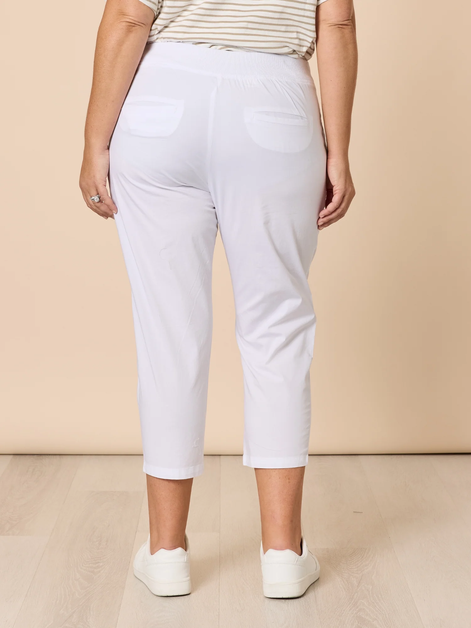 Santorini Cotton Capri Pant - White - Image 7