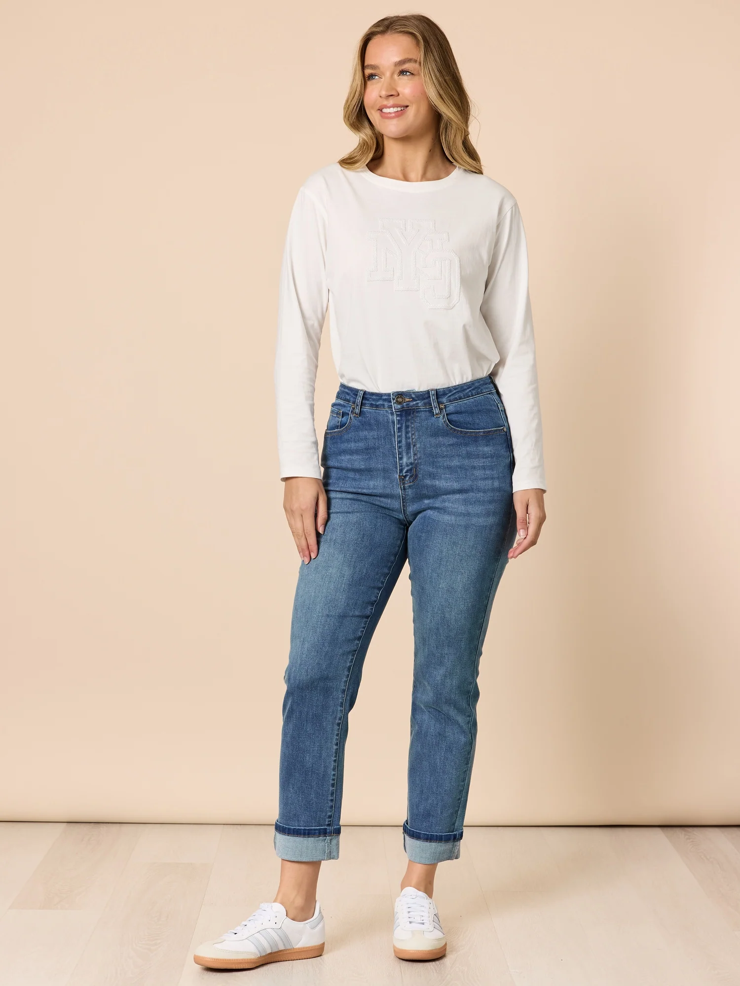 New York City Embroidered Long Sleeve Tee - Ivory - Image 6