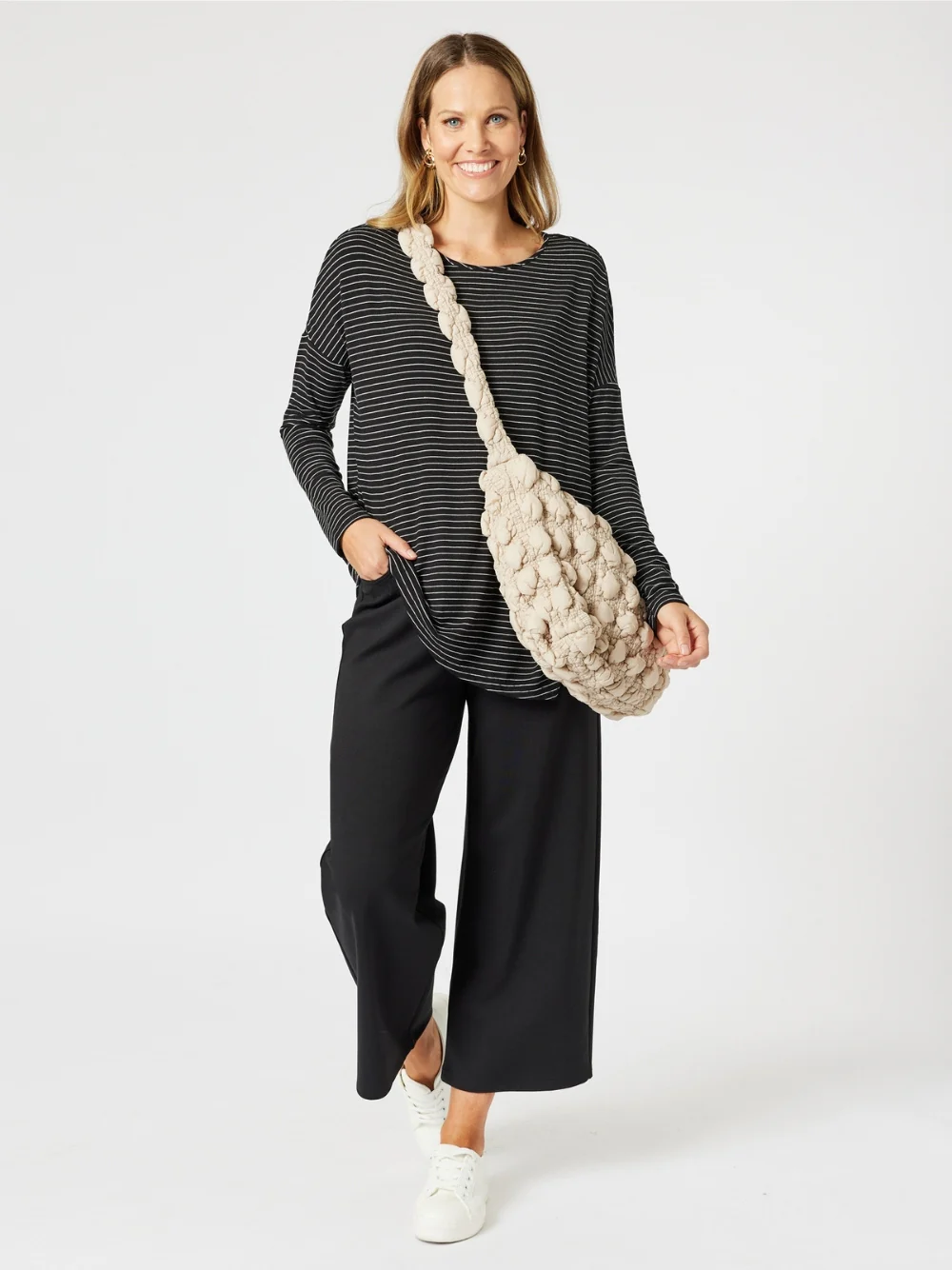Off the Grid Puffer Bag - Natural - Image 4