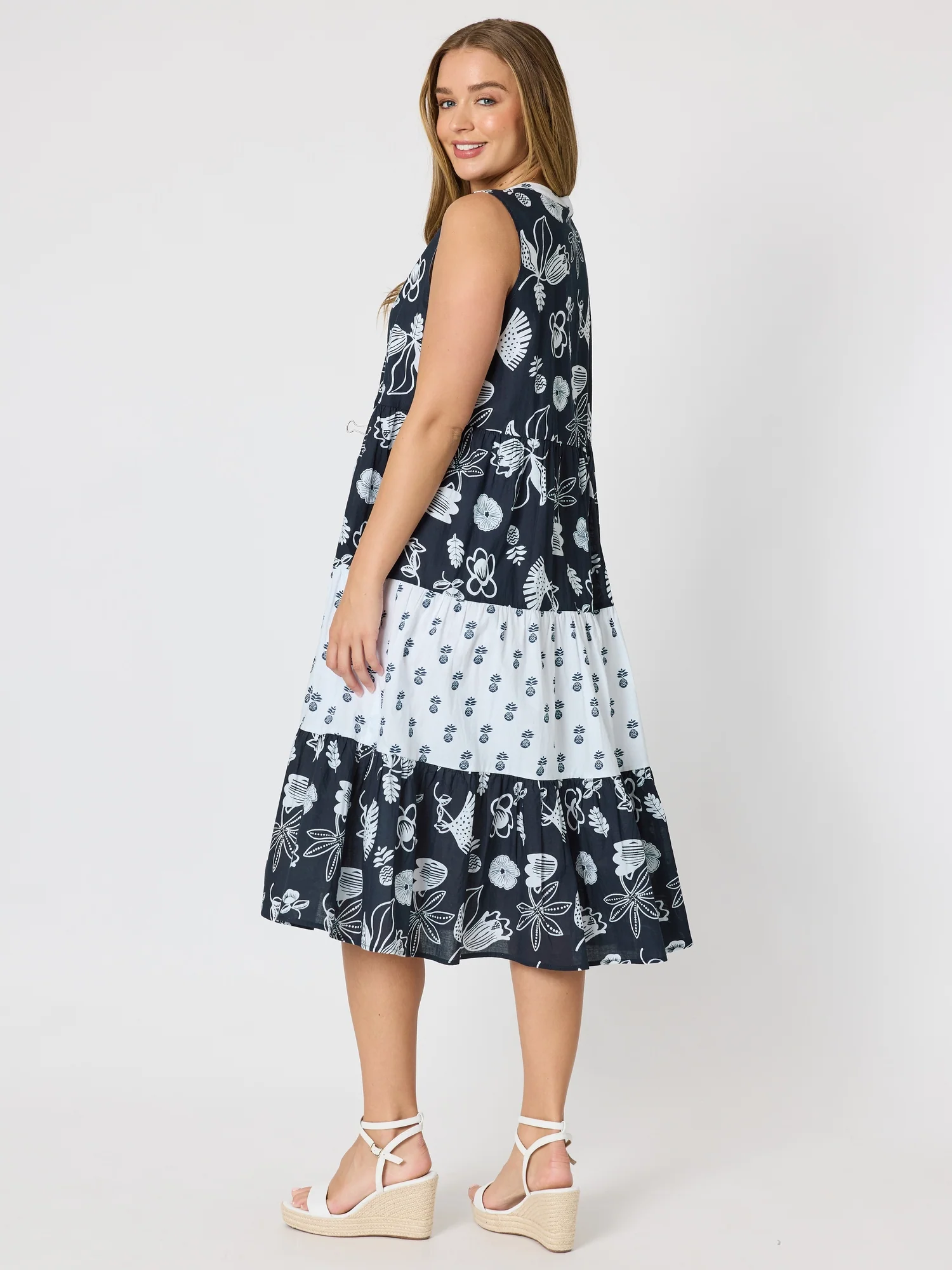 Palm Springs Floral Print Dress - Navy/White - Image 4