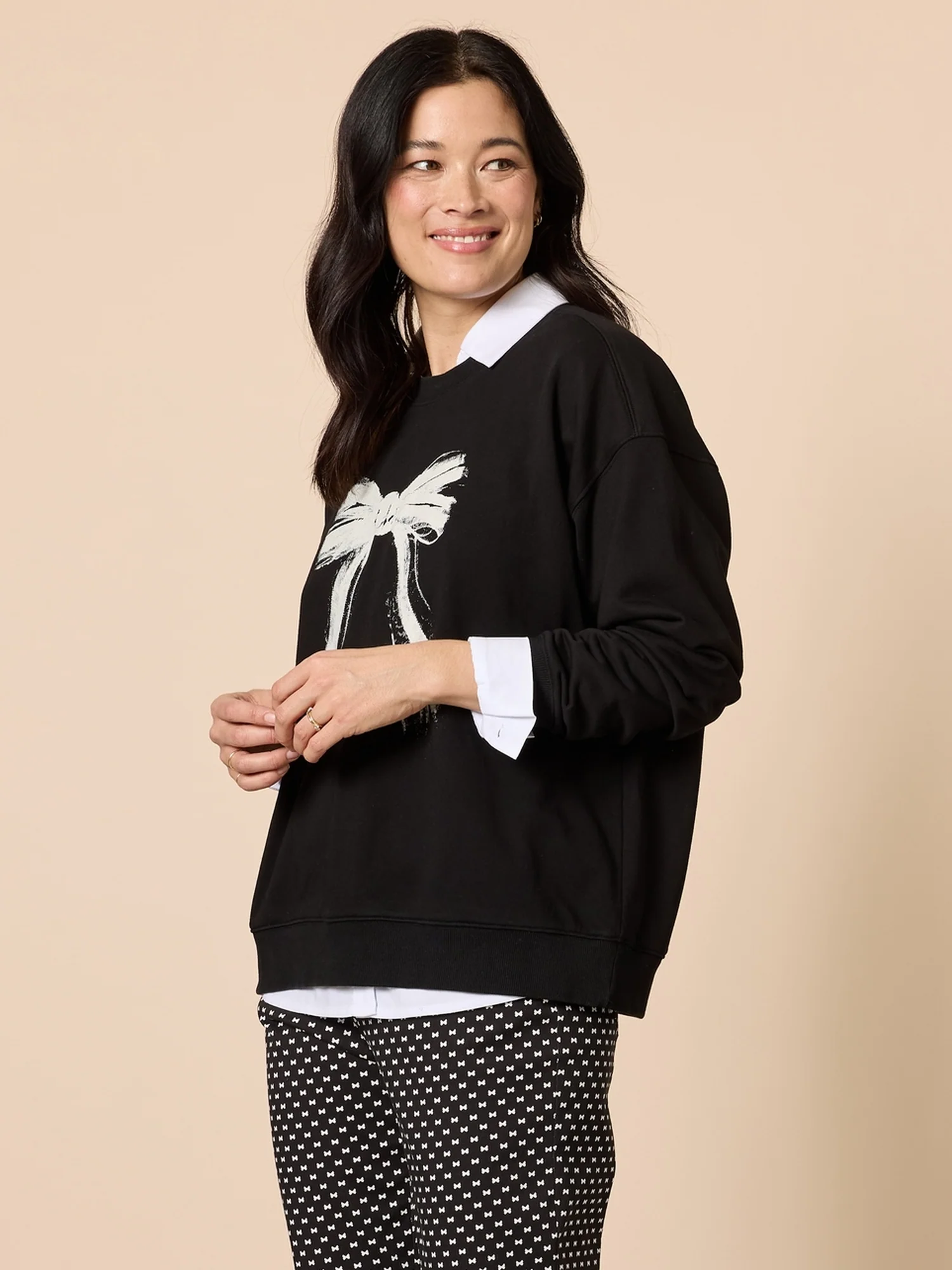 Pretty Bow Print Sweatshirt - Black - Image 5