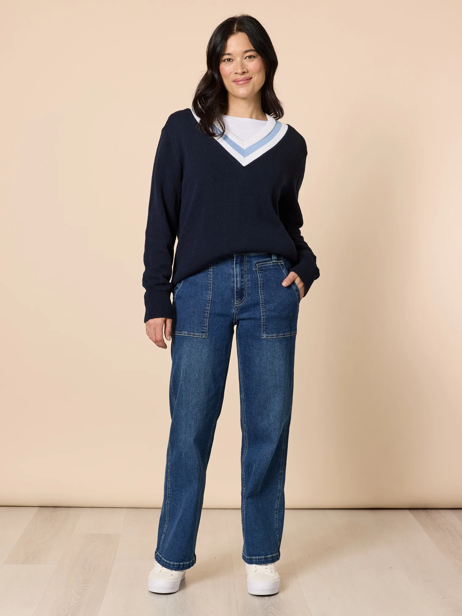 Princeton V Neck Knit Jumper - Navy - Image 4