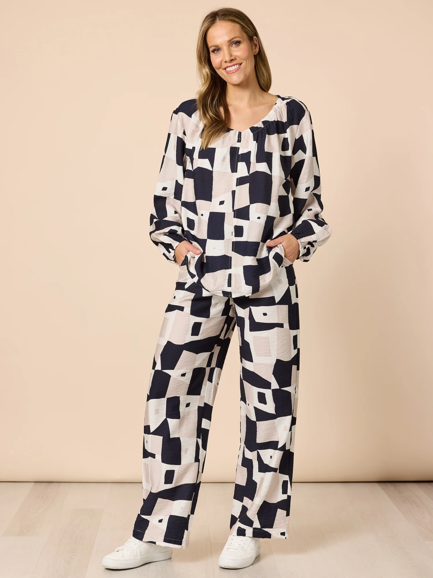 Rive Gauche Print Wide Leg Pant - Navy Multi - Image 7