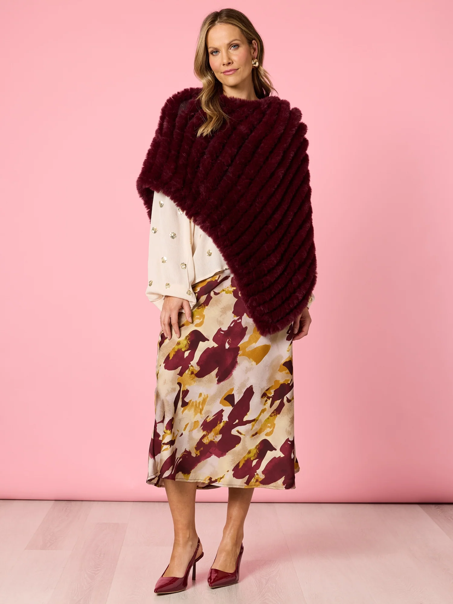 Roma Faux Fur Poncho - Shiraz - Image 4