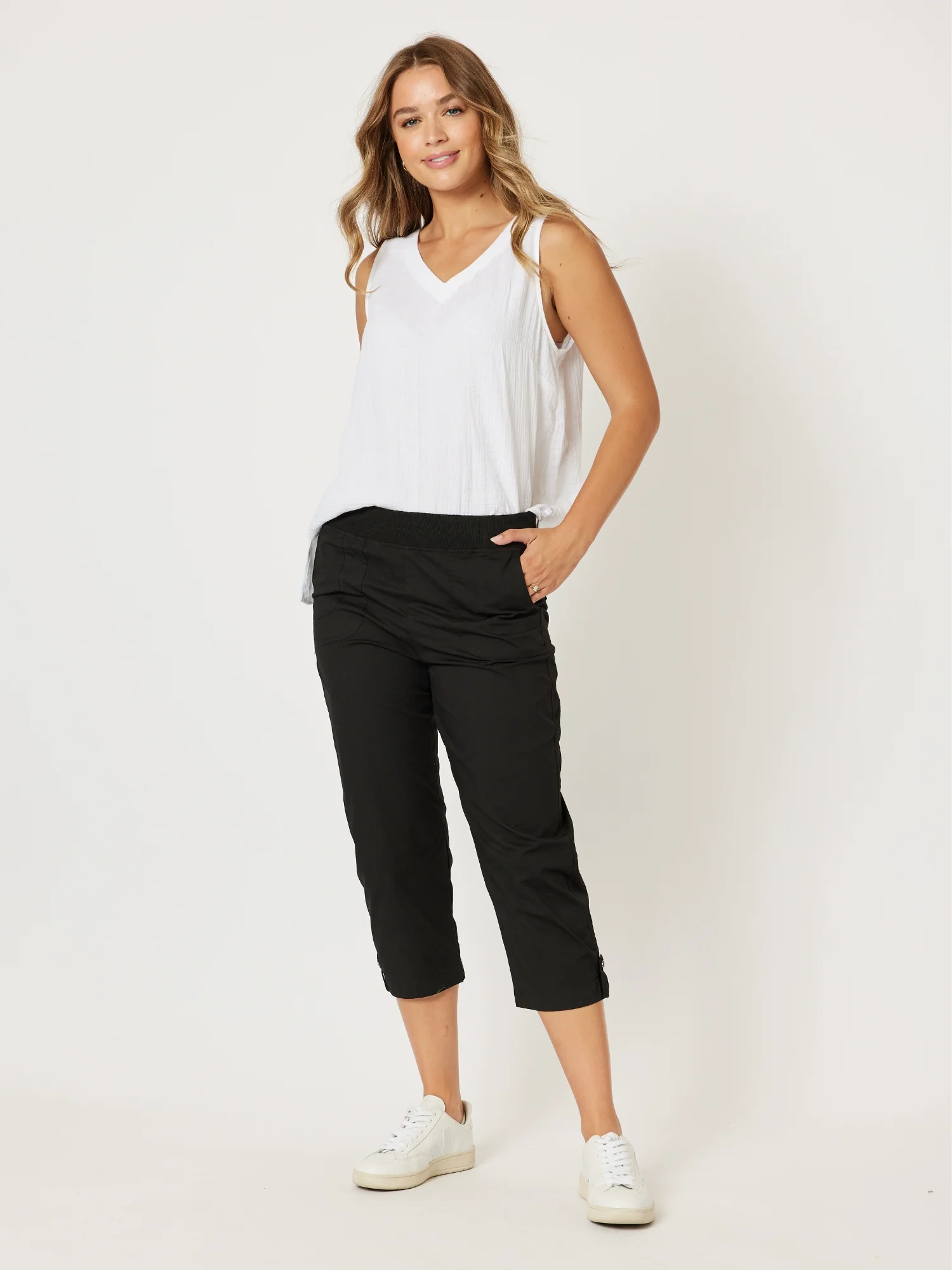 Santorini Cropped Cotton Pant - Black - Image 4