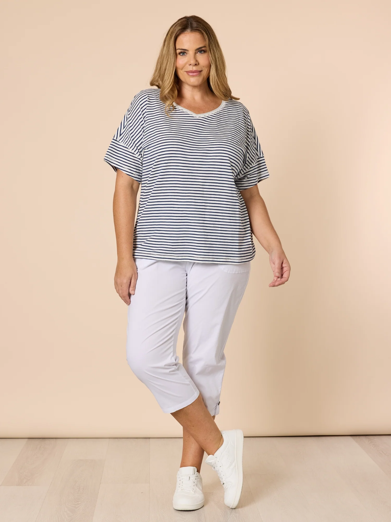 Santorini Cropped Cotton Pant - White - Image 4