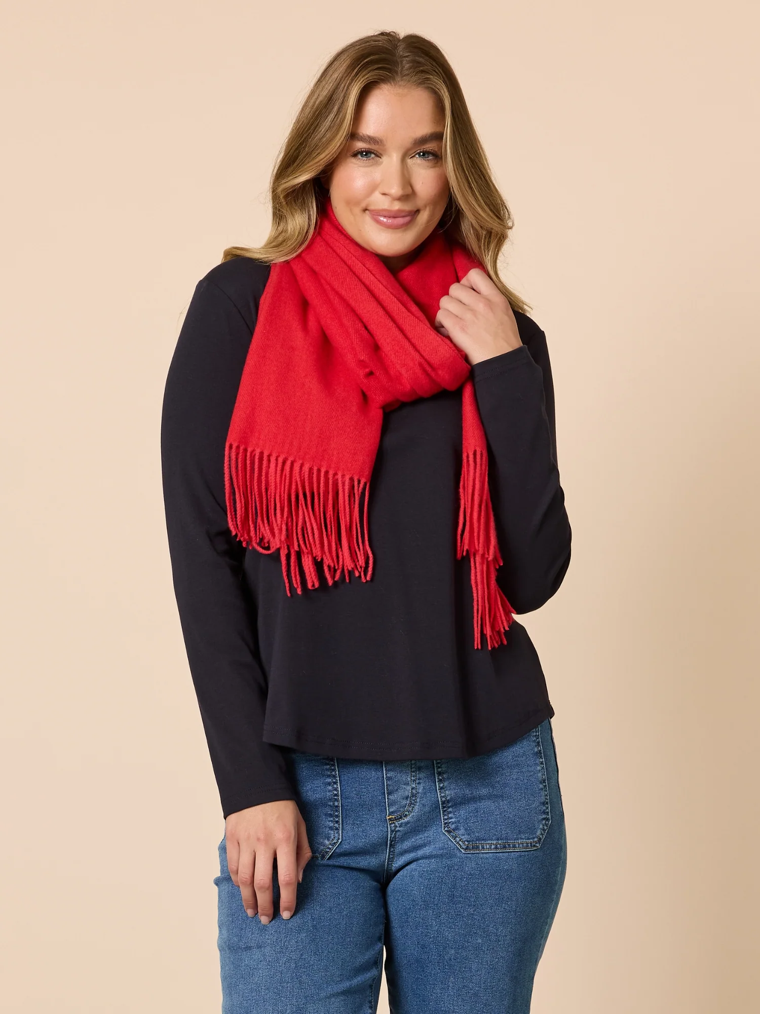 Cosy Fringe Scarf - Red
