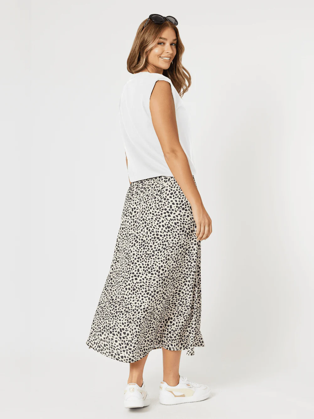Shelly Sleeveless Knit Top - White - Image 5
