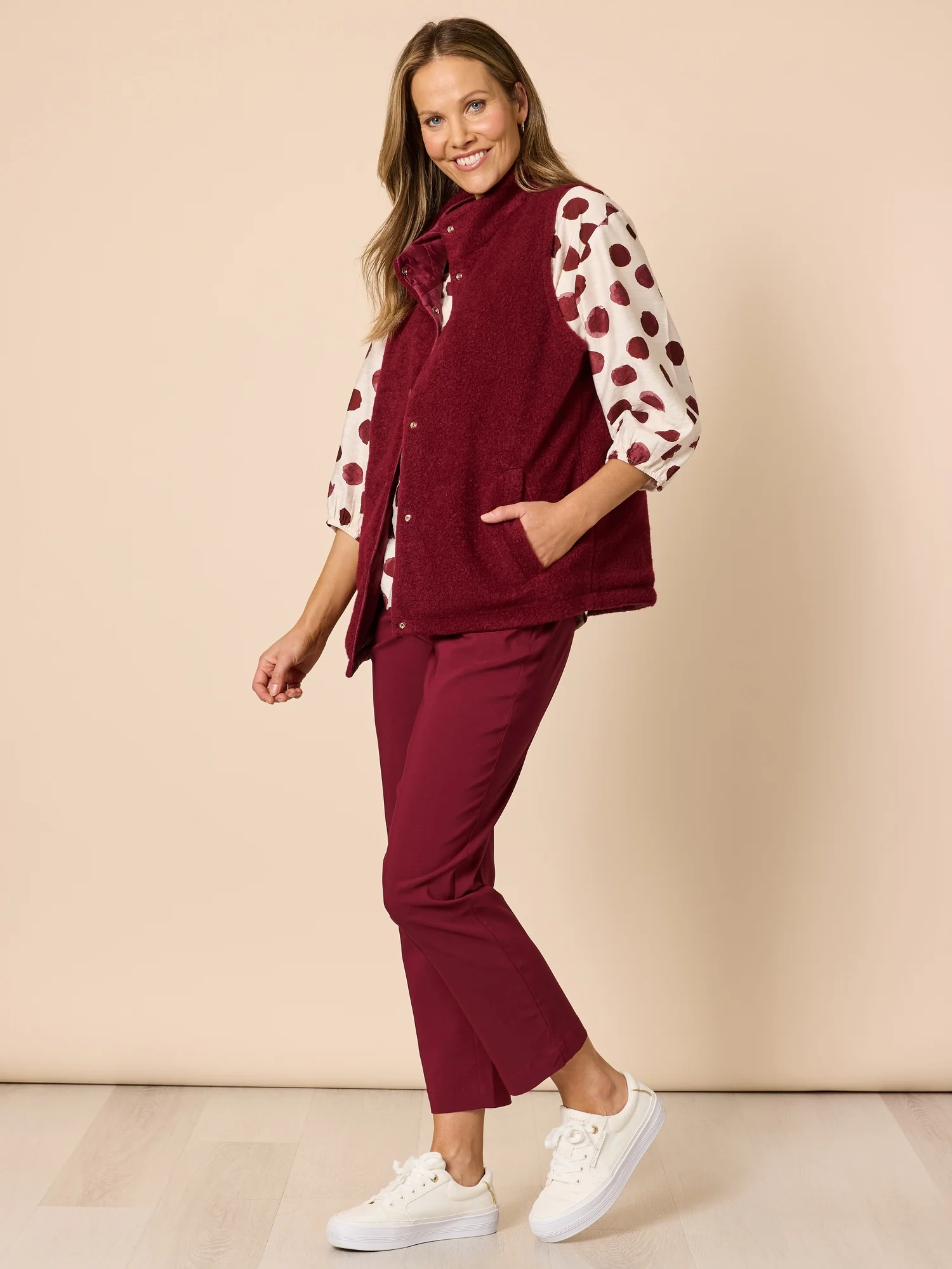 St Moritz Reversible Quilted Vest - Shiraz - Image 7