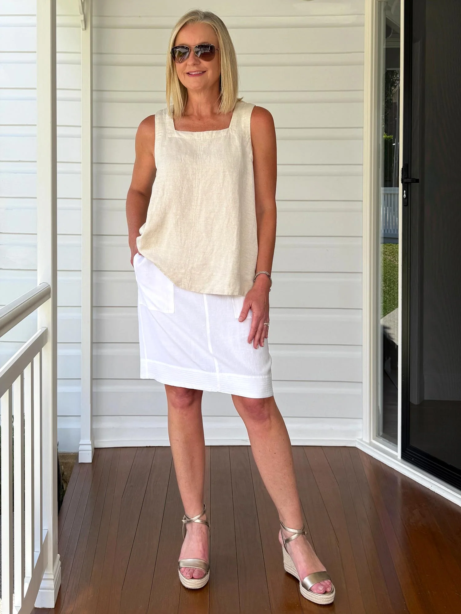 Lino Stitch Hem Detail Skirt - White - Image 3