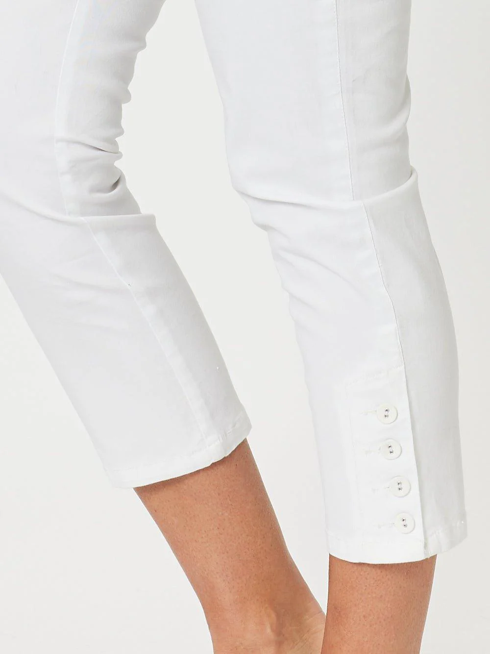 Charlie Cotton Twill Stretch Capri Pant - White - Image 5