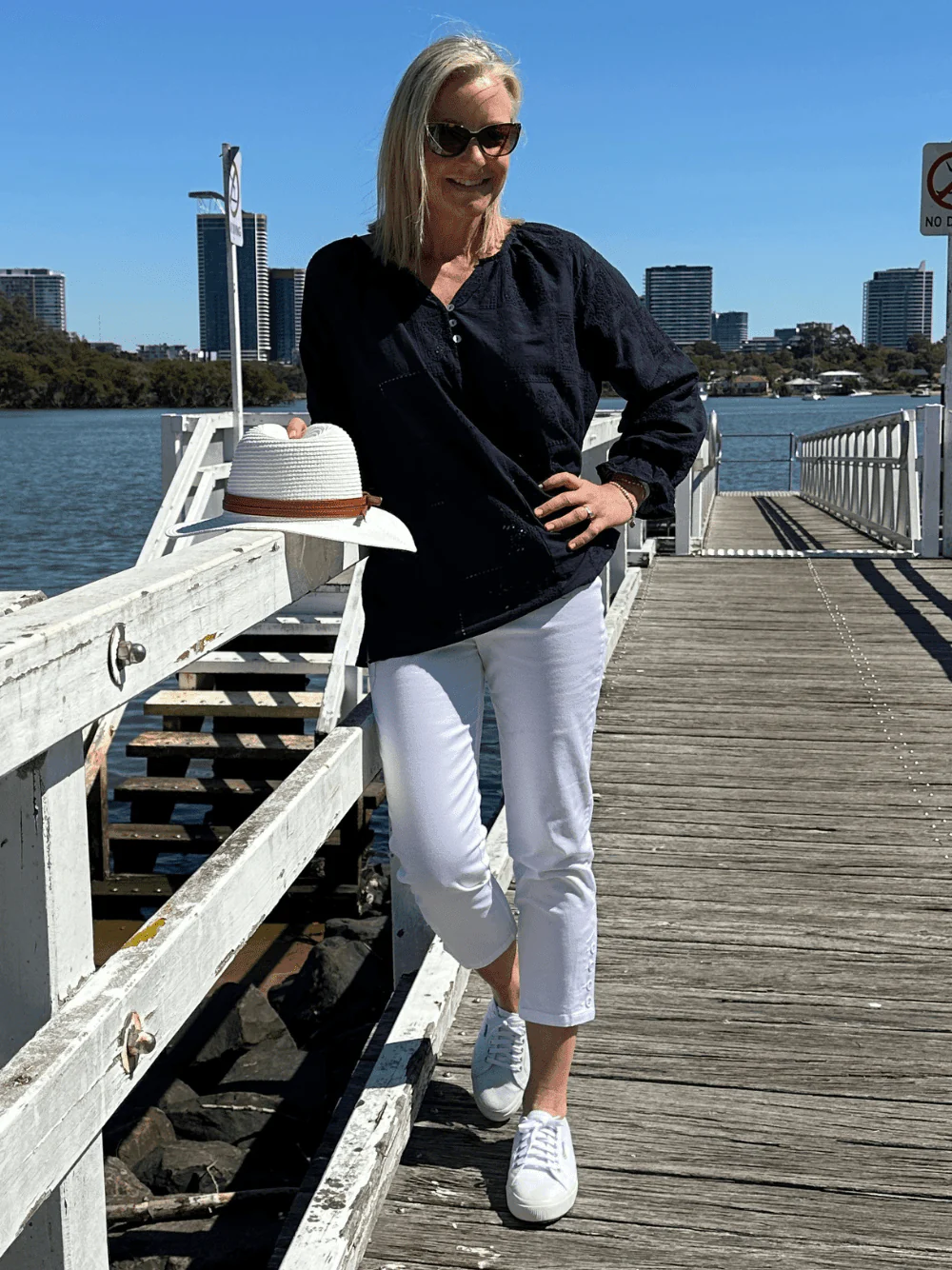 Charlie Cotton Twill Stretch Capri Pant - White - Image 6