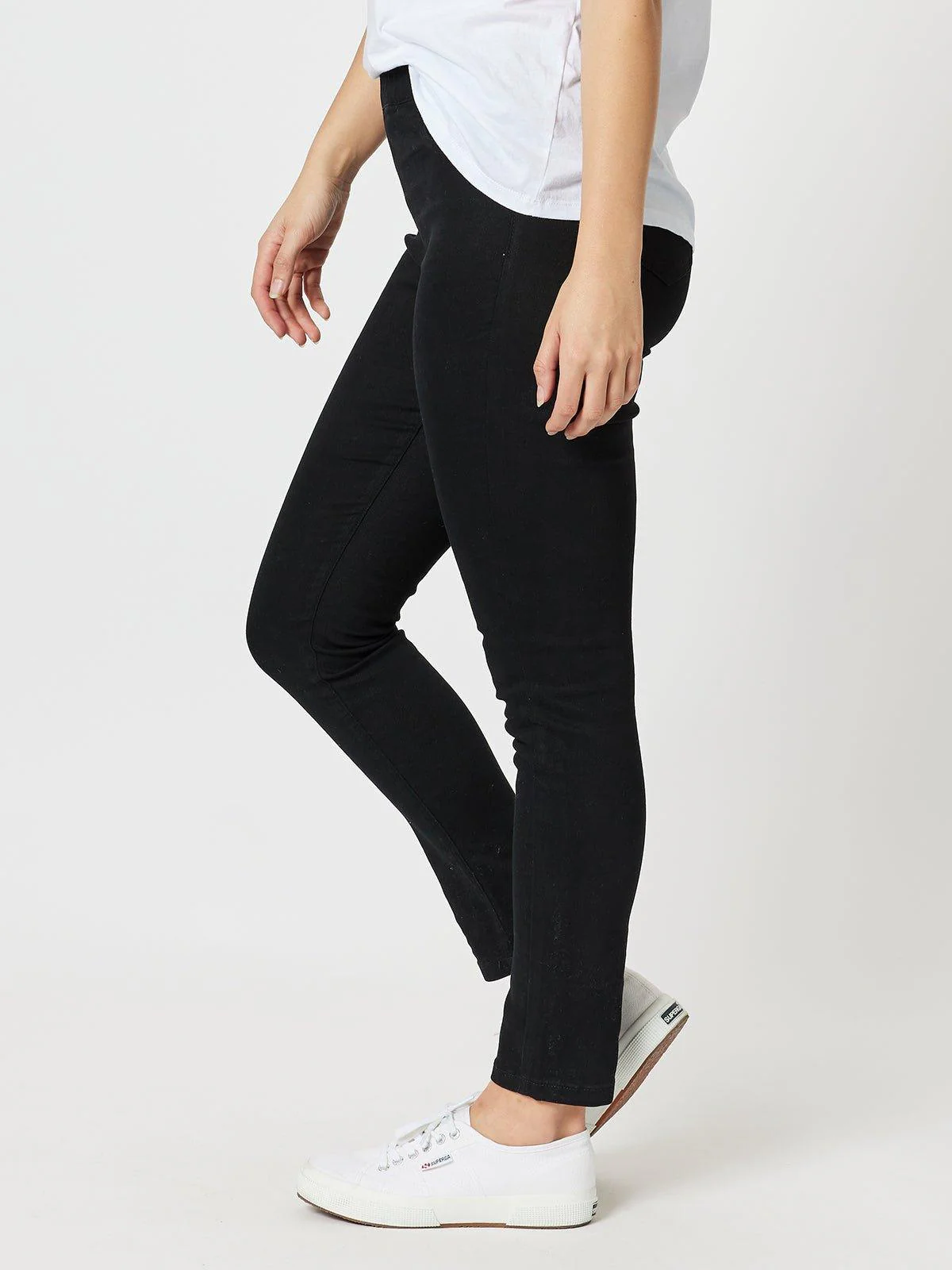 New Yorker Stretch Jean - Black - Image 4