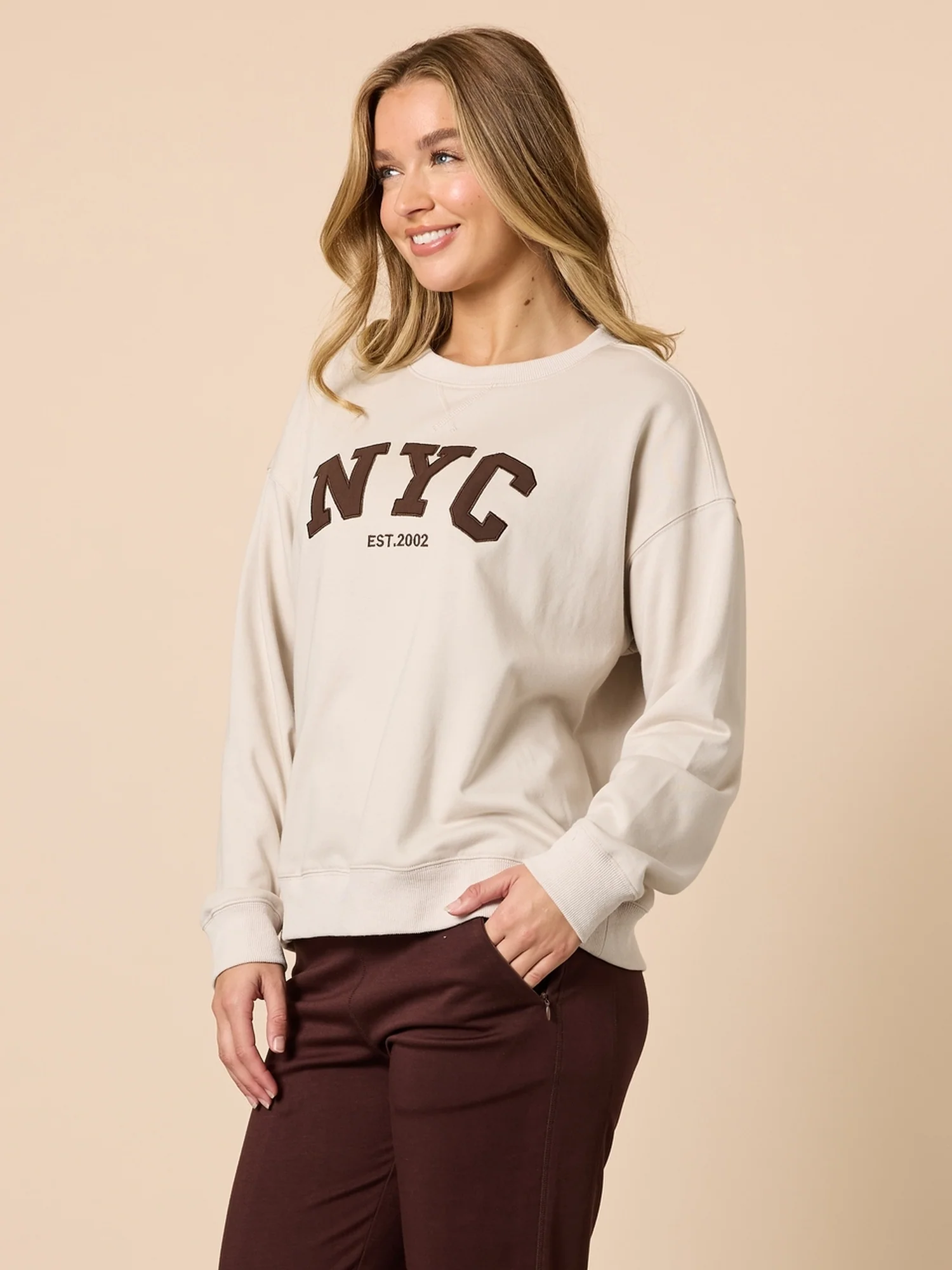 The NYC Embroidered Sweatshirt - Natural - Image 3